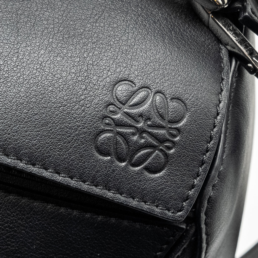 LOEWE SMALL PUZZLE BAG CALFSKIN BLACK SHW