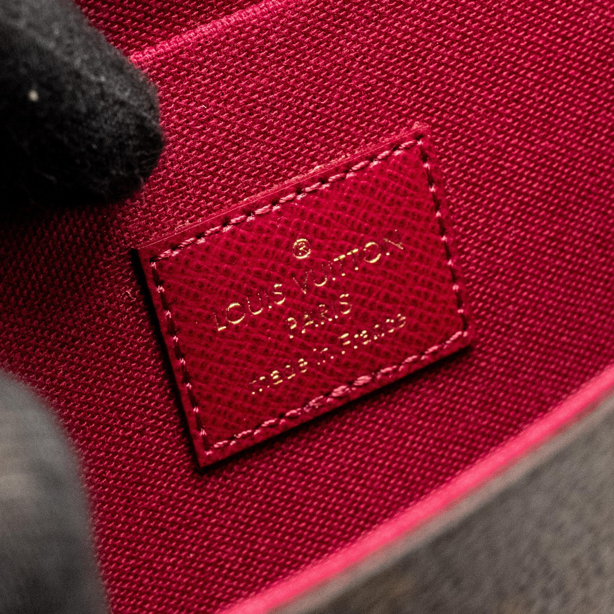 LOUIS VUITTON FELICIE POCHETTE MONOGRAM CANVAS GHW