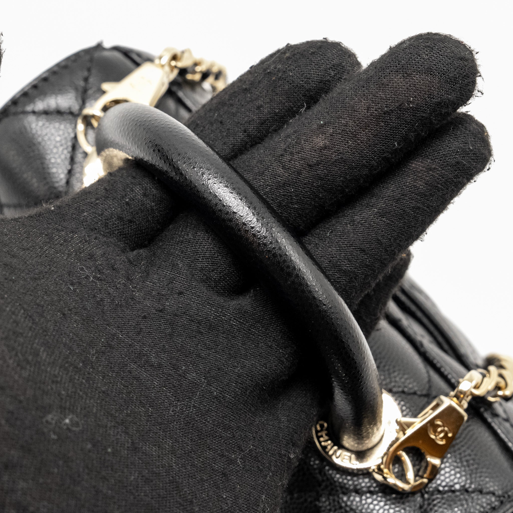 CHANEL MINI COCO HANDLE CAVIAR BLACK LGHW (MICROCHIP)