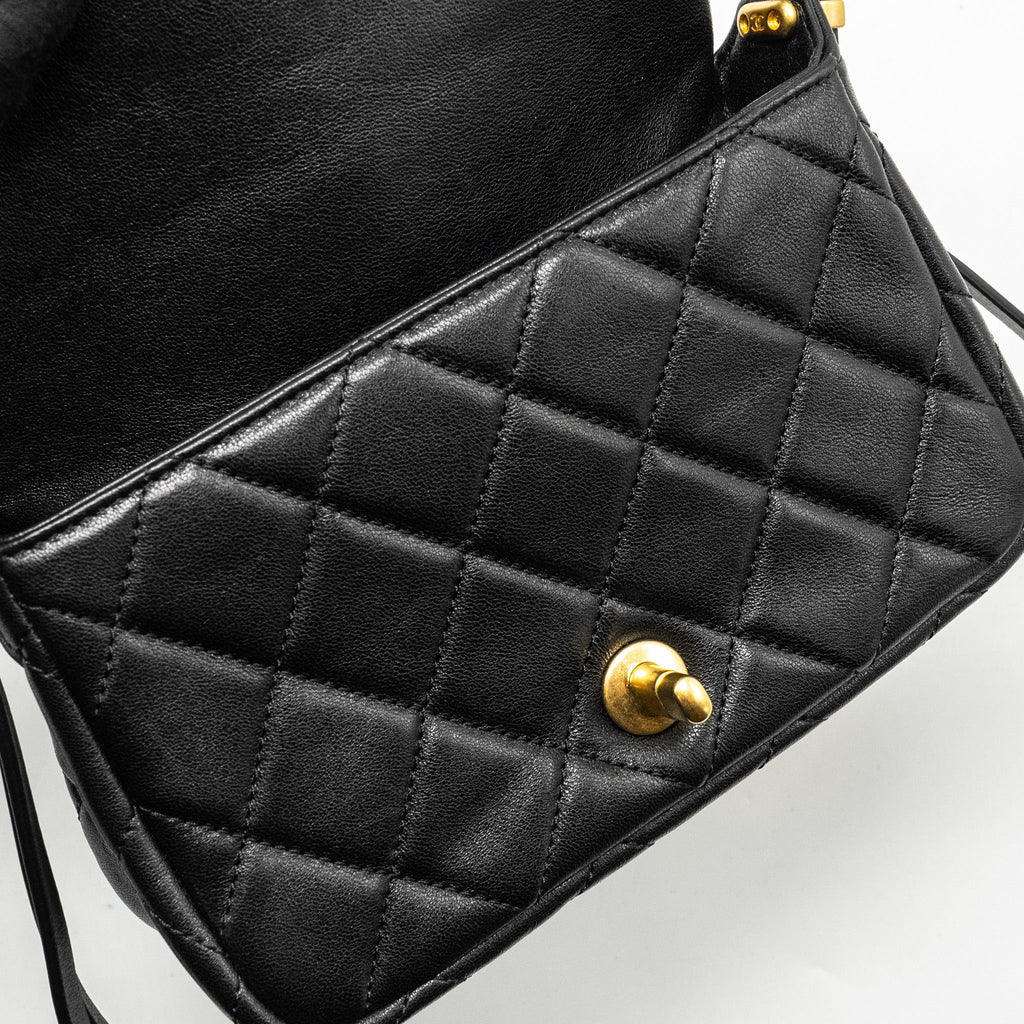 CHANEL 23B DETAIL CHAINS QUILTED FLAP BAG LAMBSKIN BLACK GHW(MICROCHIP)