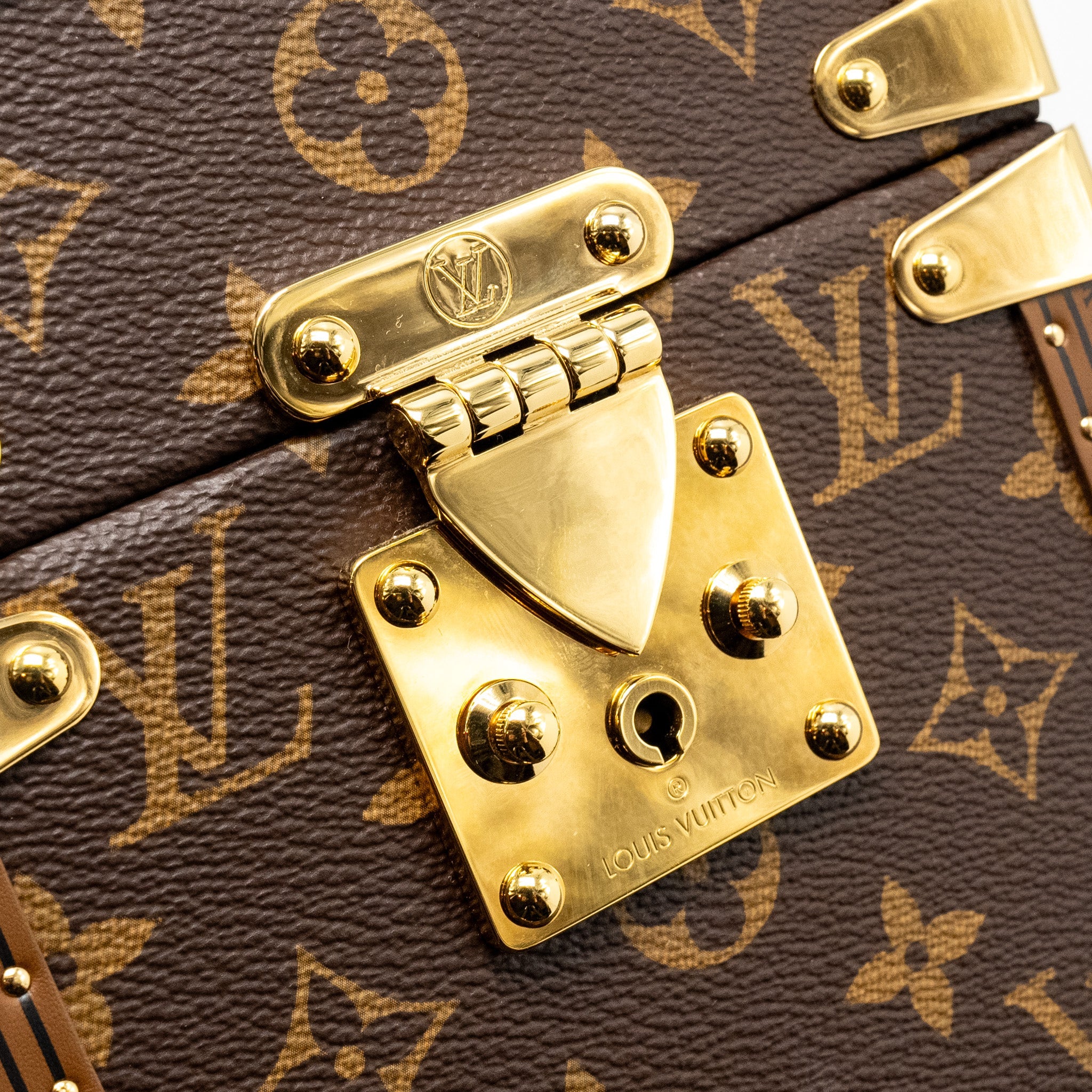 LOUIS VUITTON CAMERA BOX TRUNK MONOGRAM CANVAS/LEATHER GHW