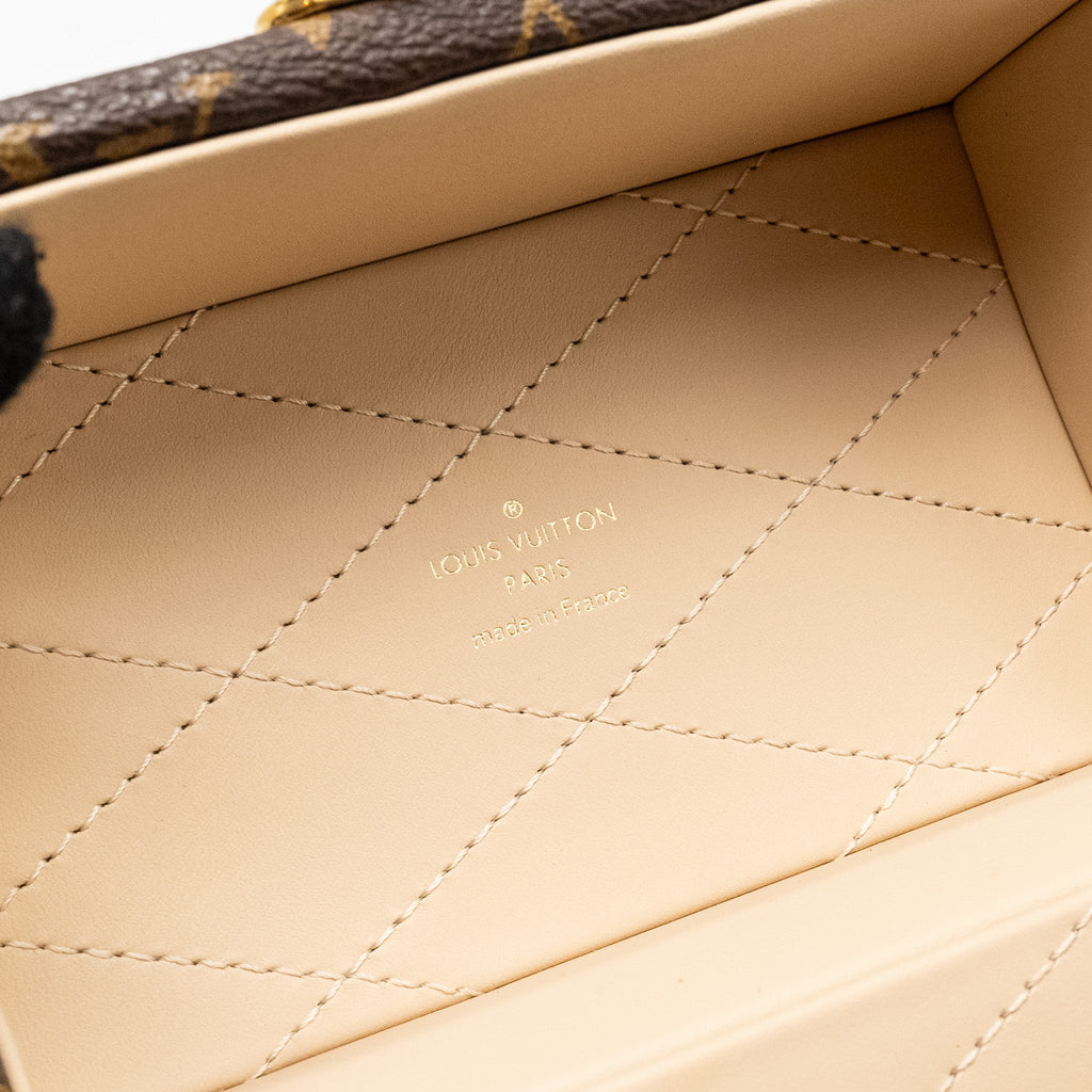 LOUIS VUITTON CAMERA BOX TRUNK MONOGRAM CANVAS/LEATHER GHW