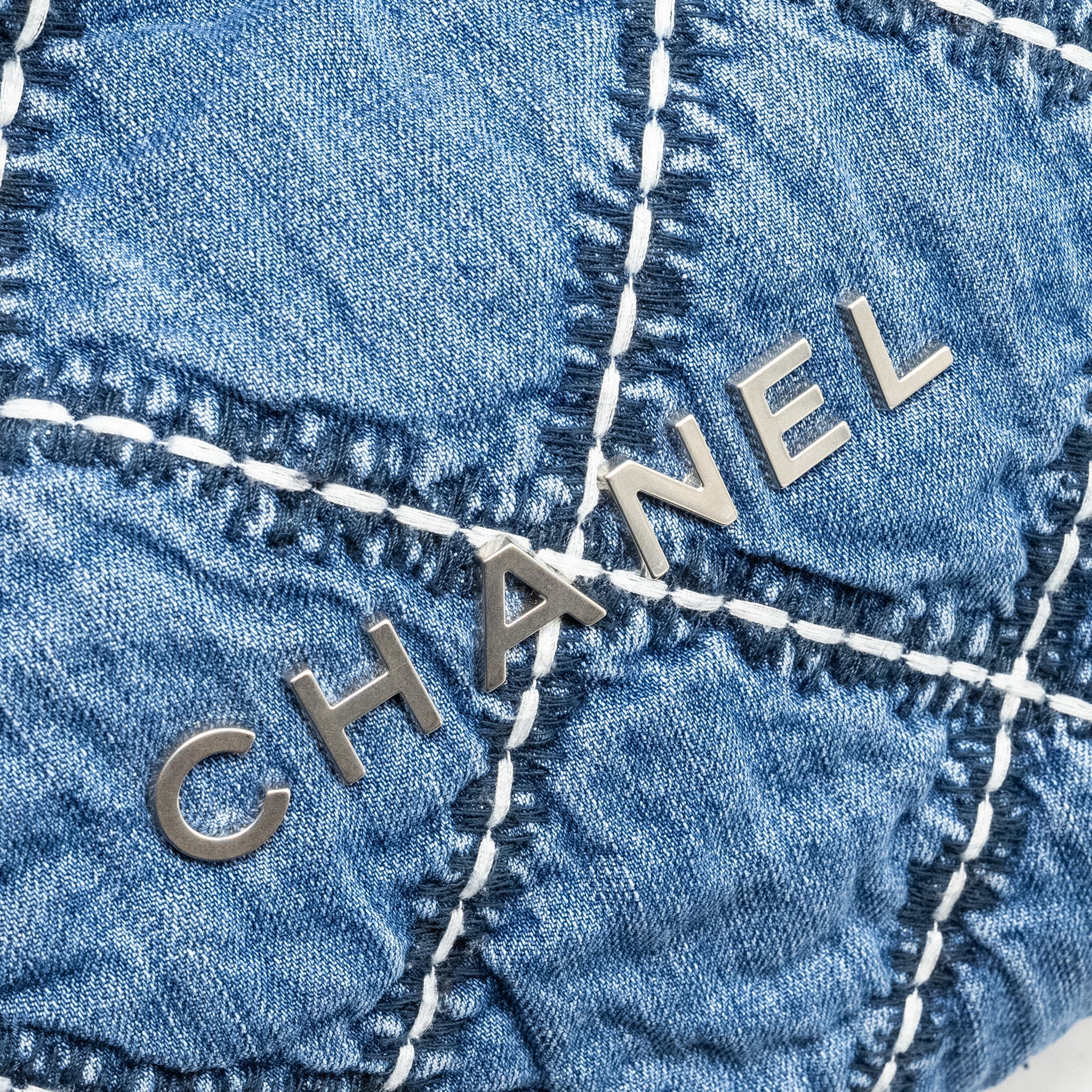 CHANEL SMALL 22 BAG DENIM BLUE/WHITE SHW (MICROCHIP)