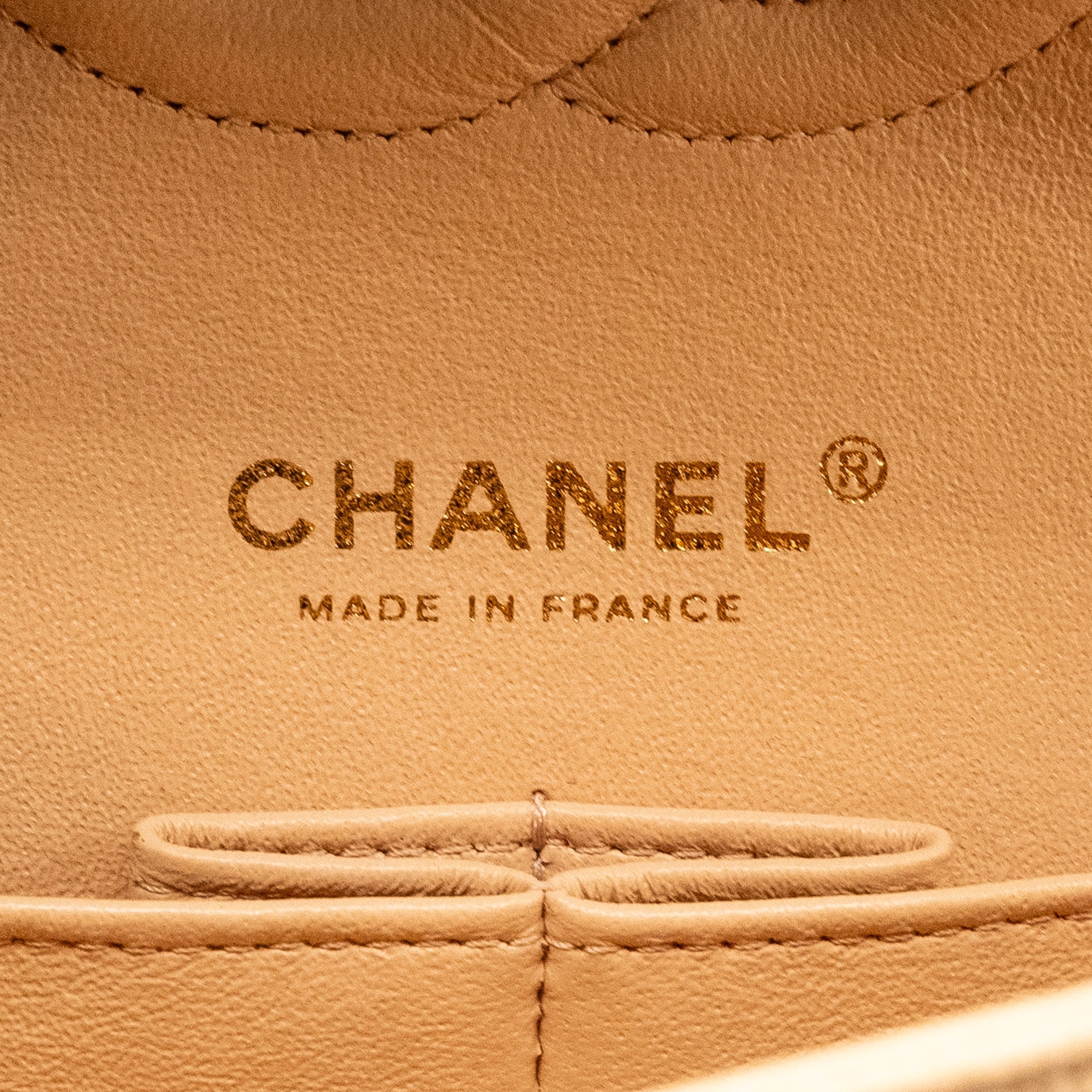 CHANEL MEDIUM CLASSIC DOUBLE FLAP BAG CHEVRON CAVIAR BEIGE LGHW