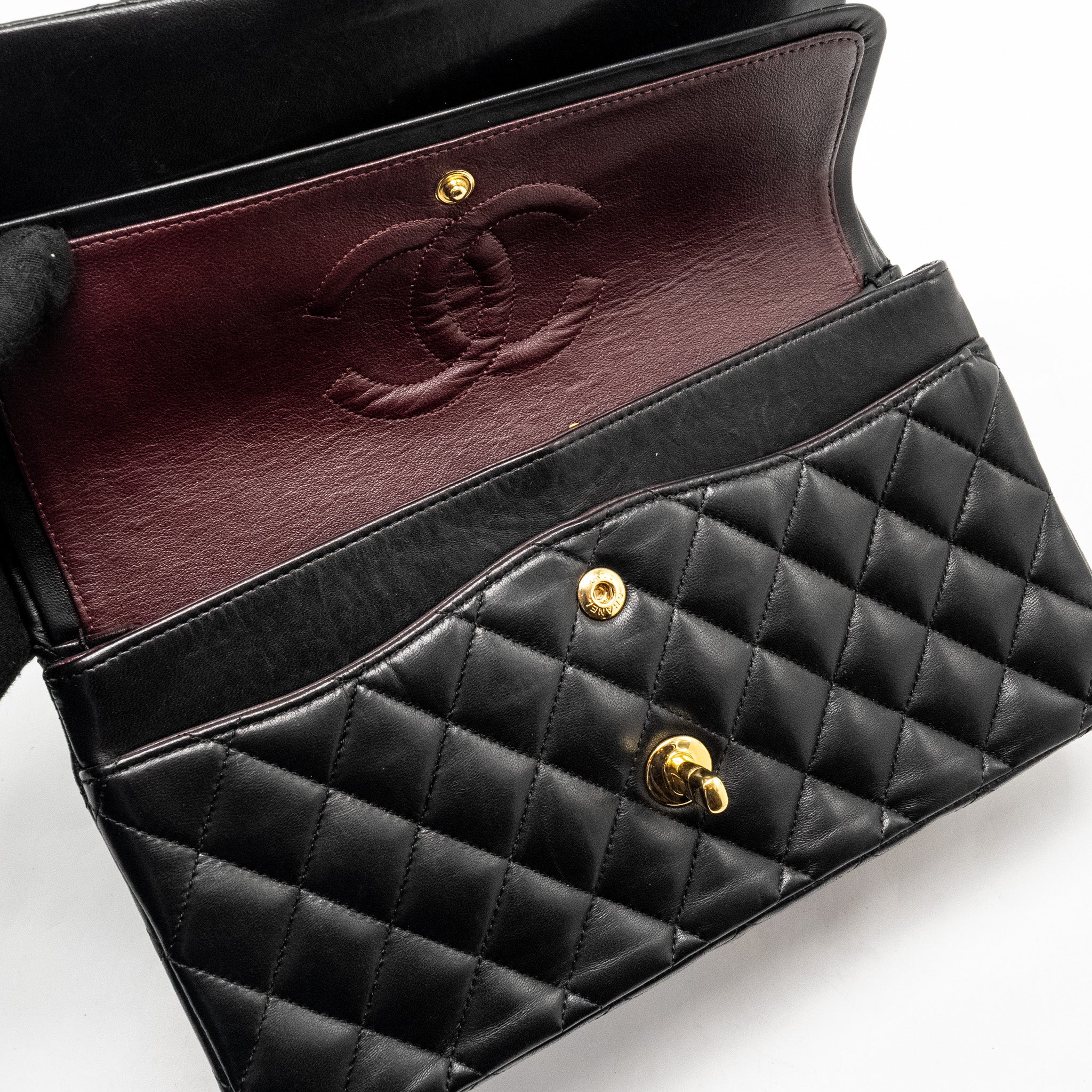 CHANEL MEDIUM CLASSIC DOUBLE FLAP BAG LAMBSKIN BLACK GHW