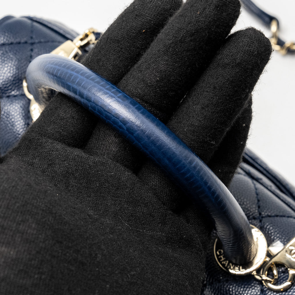CHANEL SMALL COCO WITH LIZARD EMBOSSED HANDLE CAVIAR NAVY LGHW (MICROCHIP)