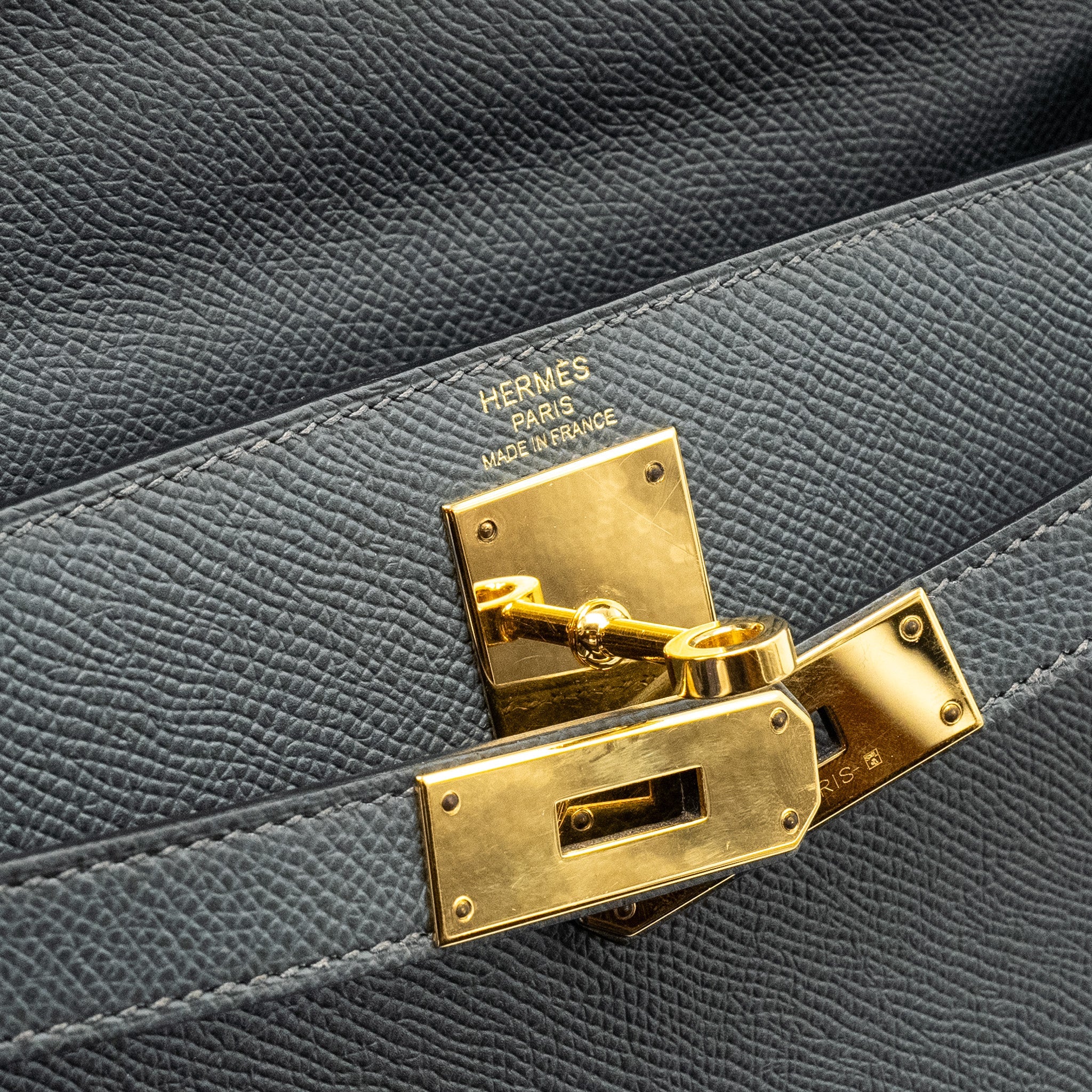 HERMES KELLY 28 EPSOM VERT AMANDE GHW