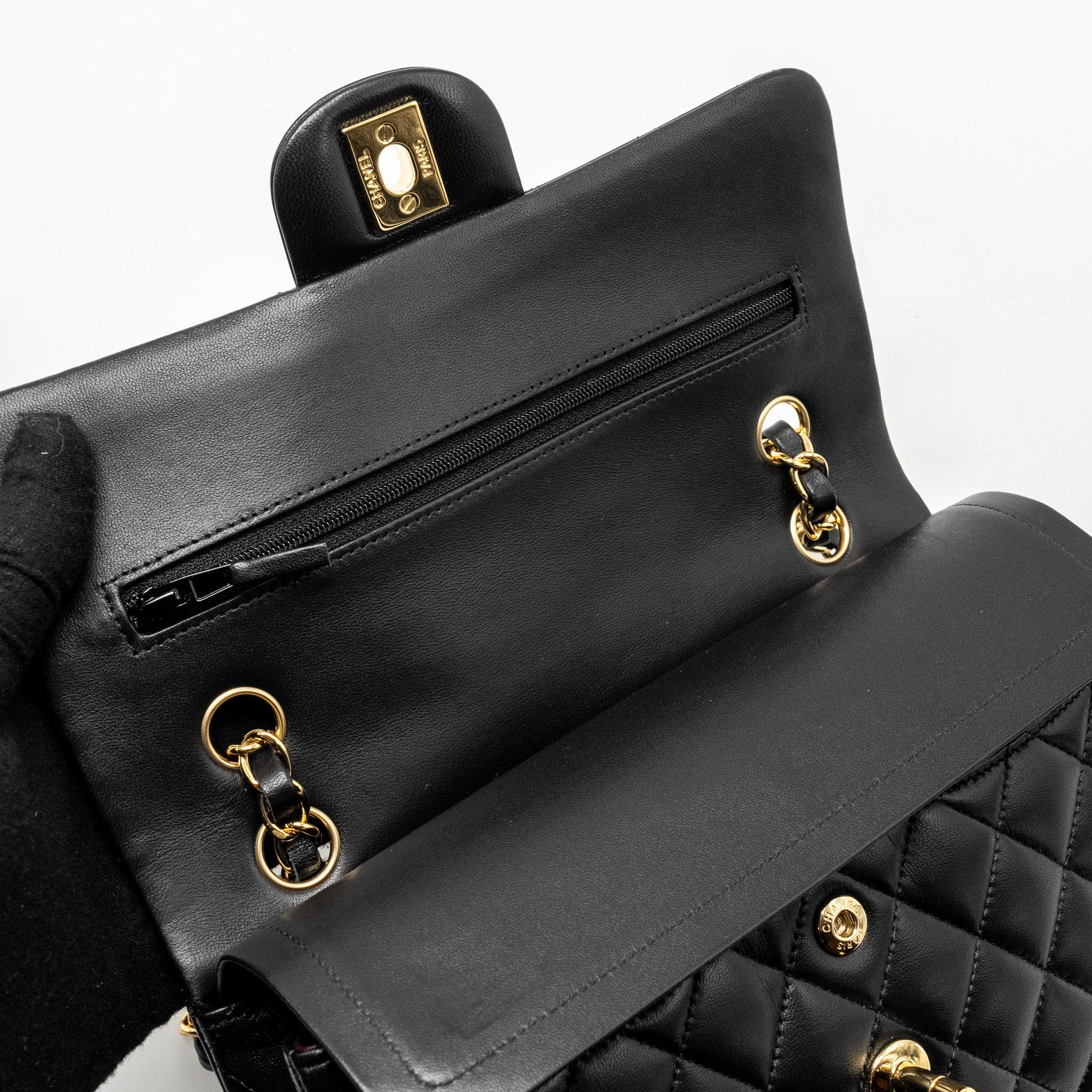 CHANEL SMALL CLASSIC DOUBLE FLAP BAG LAMBSKIN BLACK GHW (MICROCHIP)