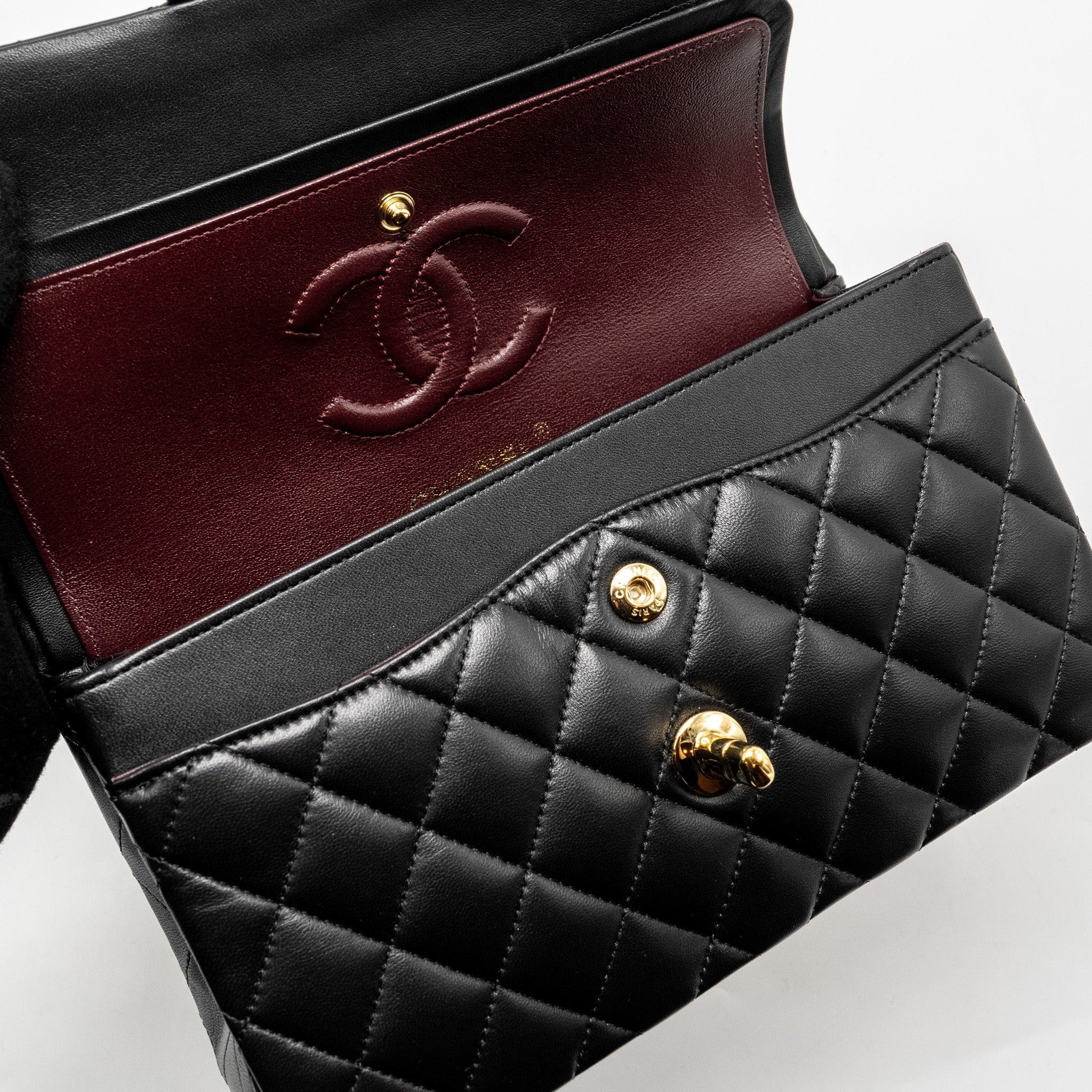 CHANEL SMALL CLASSIC DOUBLE FLAP BAG LAMBSKIN BLACK GHW (MICROCHIP)