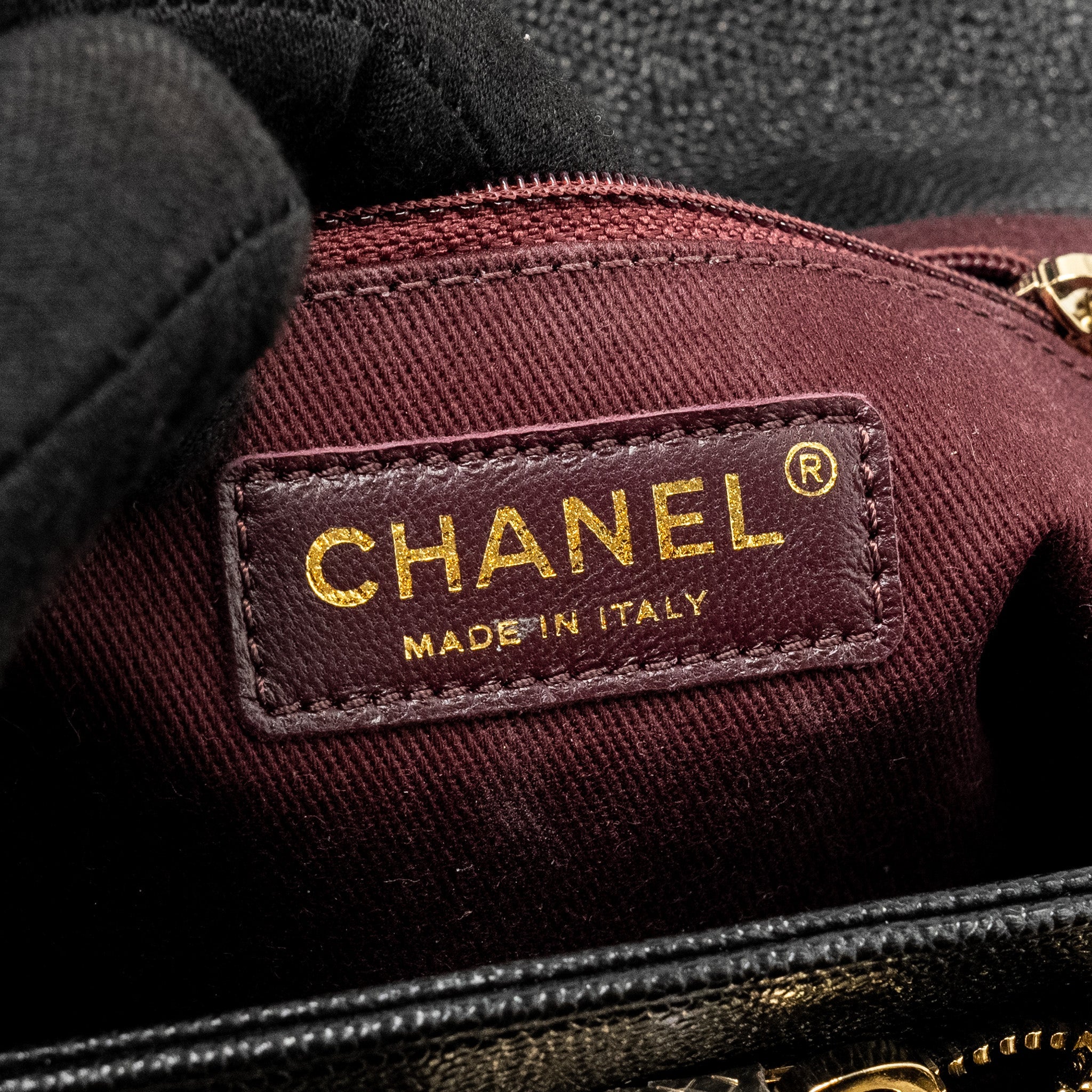CHANEL SMALL BUSINESS AFFINITY CAVIAR BLACK LGHW