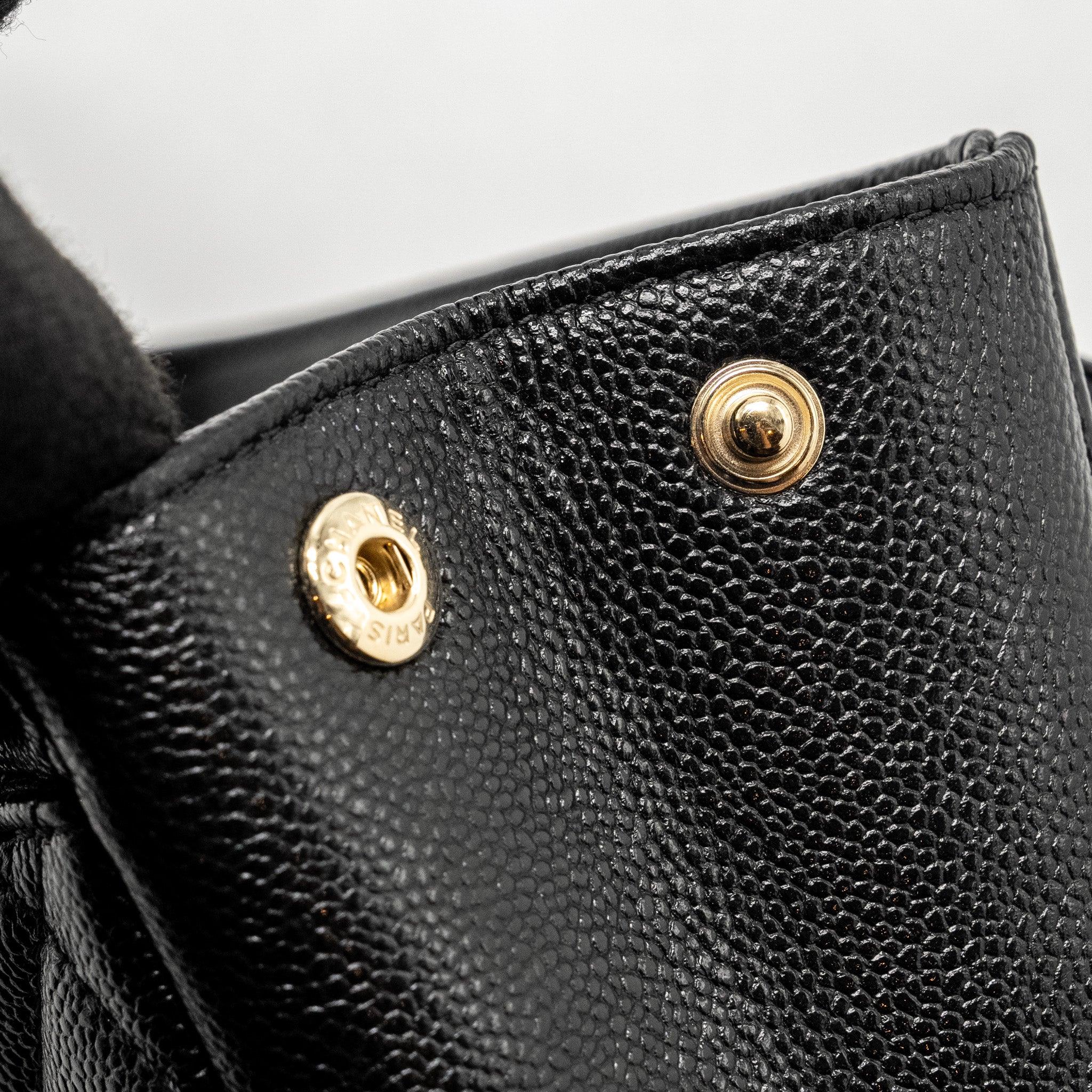 CHANEL SMALL BUSINESS AFFINITY CAVIAR BLACK LGHW