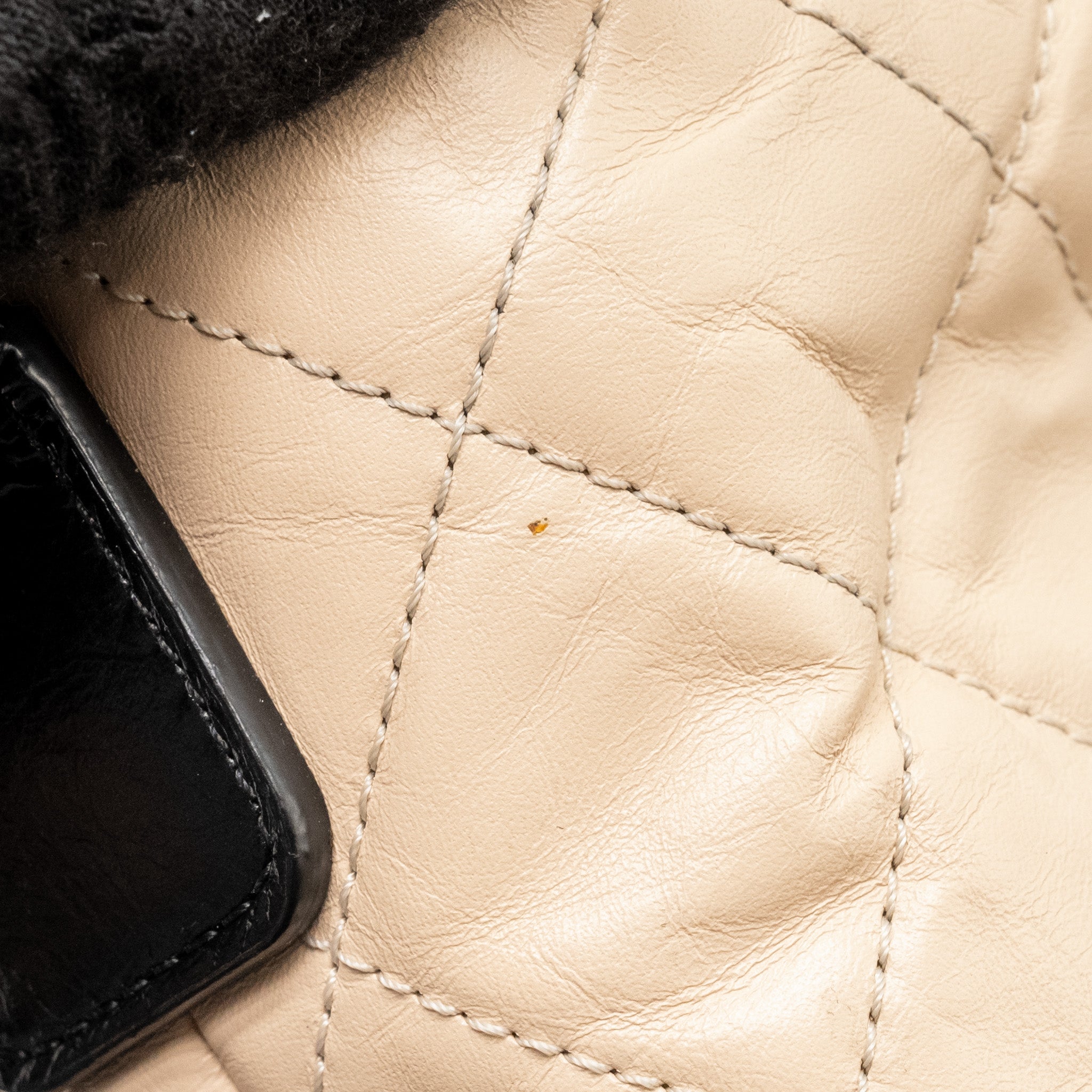 CHANEL SMALL GABRIELLE HOBO BAG CALFSKIN BEIGE MULTICOLOUR HARDWARE
