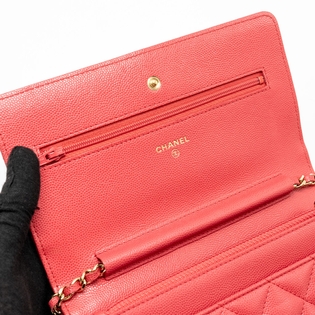 CHANEL CLASSIC WALLET ON CHAIN CAVIAR PINK GHW