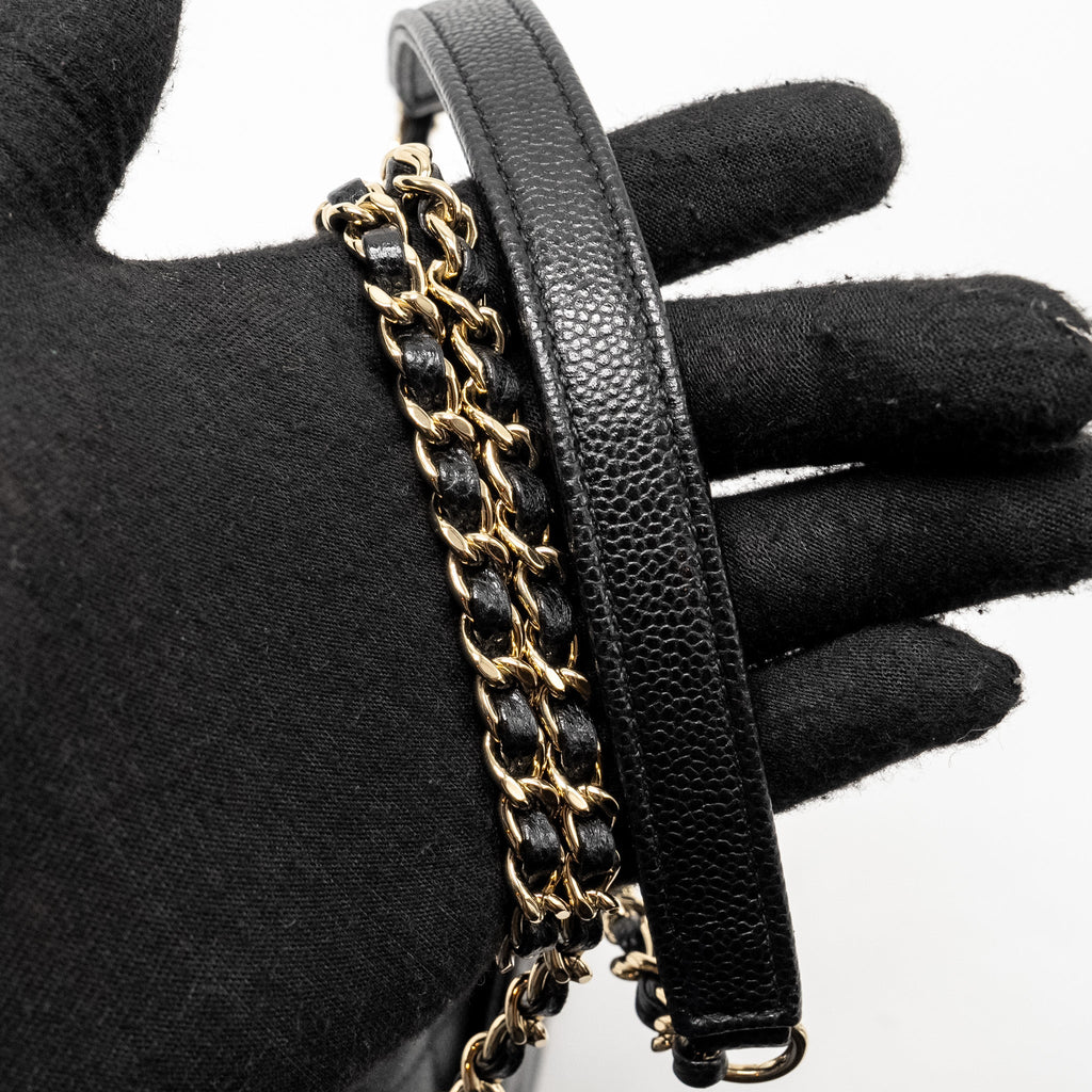 CHANEL SMALL BUSINESS AFFINITY CAVIAR BLACK LGHW (MICROCHIP)