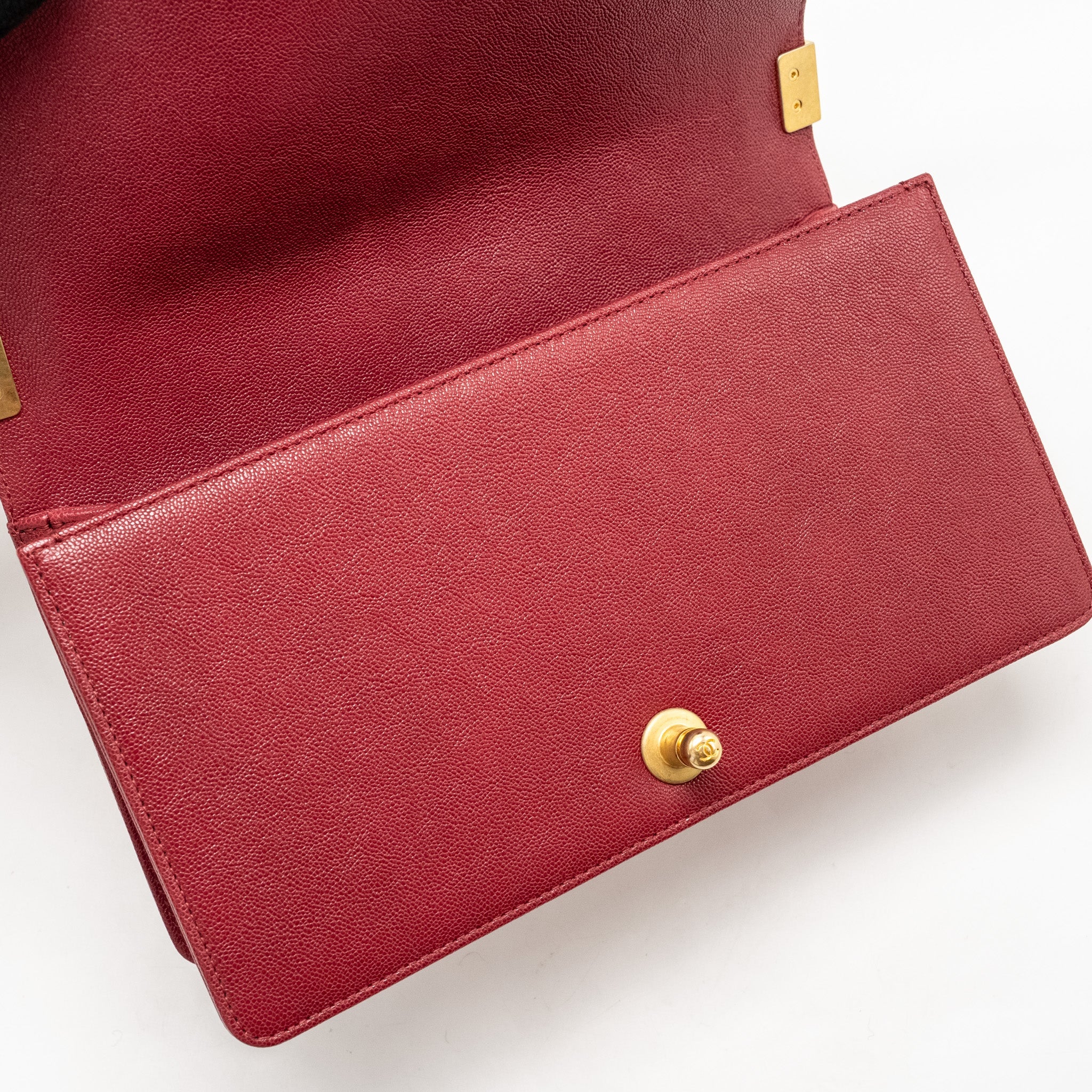 CHANEL MEDIUM BOY BAG CAVIAR RED GHW