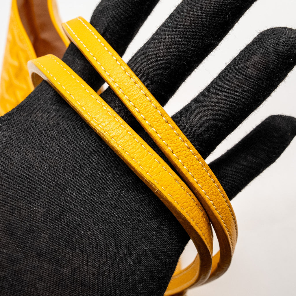 GOYARD SAINT LOUIS PM TOTE BAG GOYARDINE CANVAS / CALFSKIN YELLOW SHW