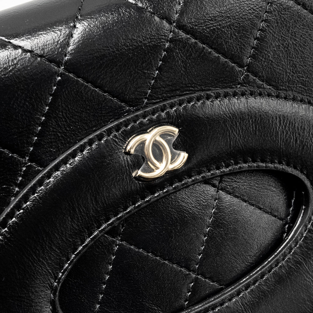 CHANEL 31 WALLET ON CHAIN SHINY CALFSKIN BLACK LGHW (MICROCHIP)