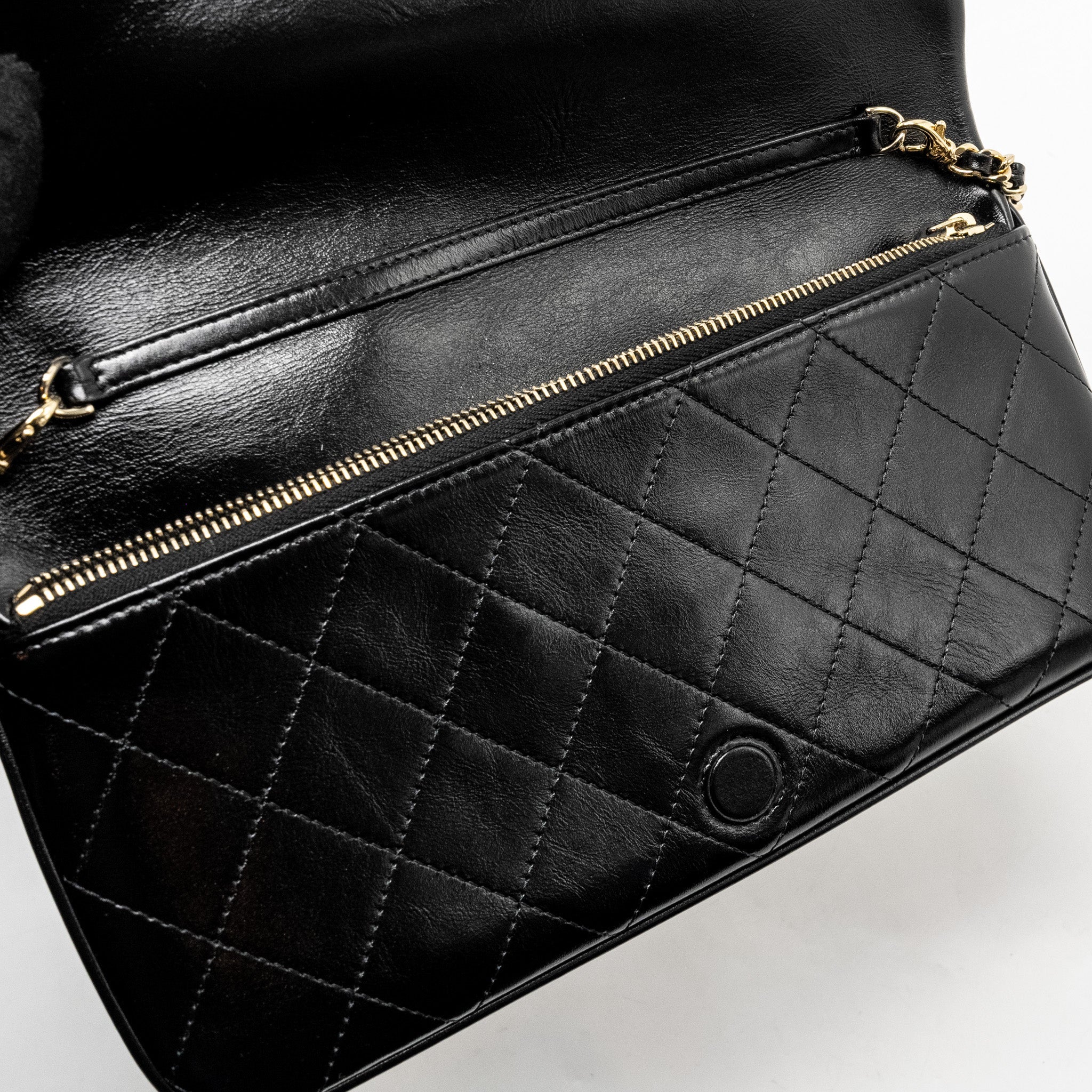 CHANEL 31 WALLET ON CHAIN SHINY CALFSKIN BLACK LGHW (MICROCHIP)