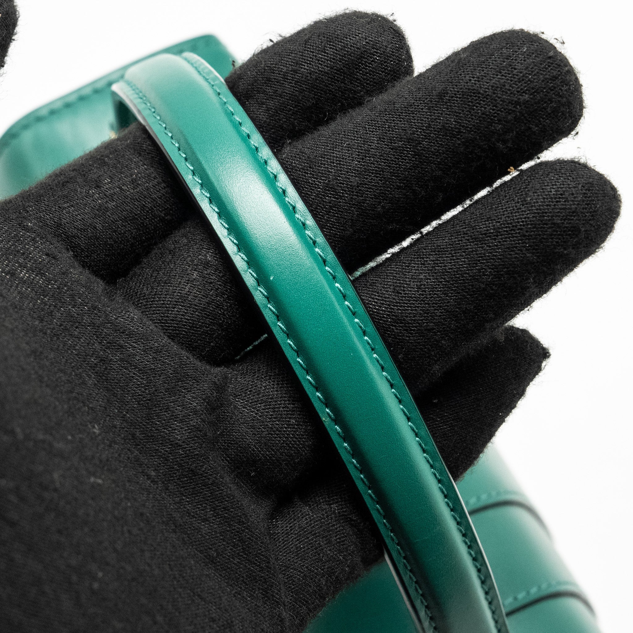 BVLGARI SERPENTI FOREVER TOP HANDLE CALFSKIN GREEN GHW