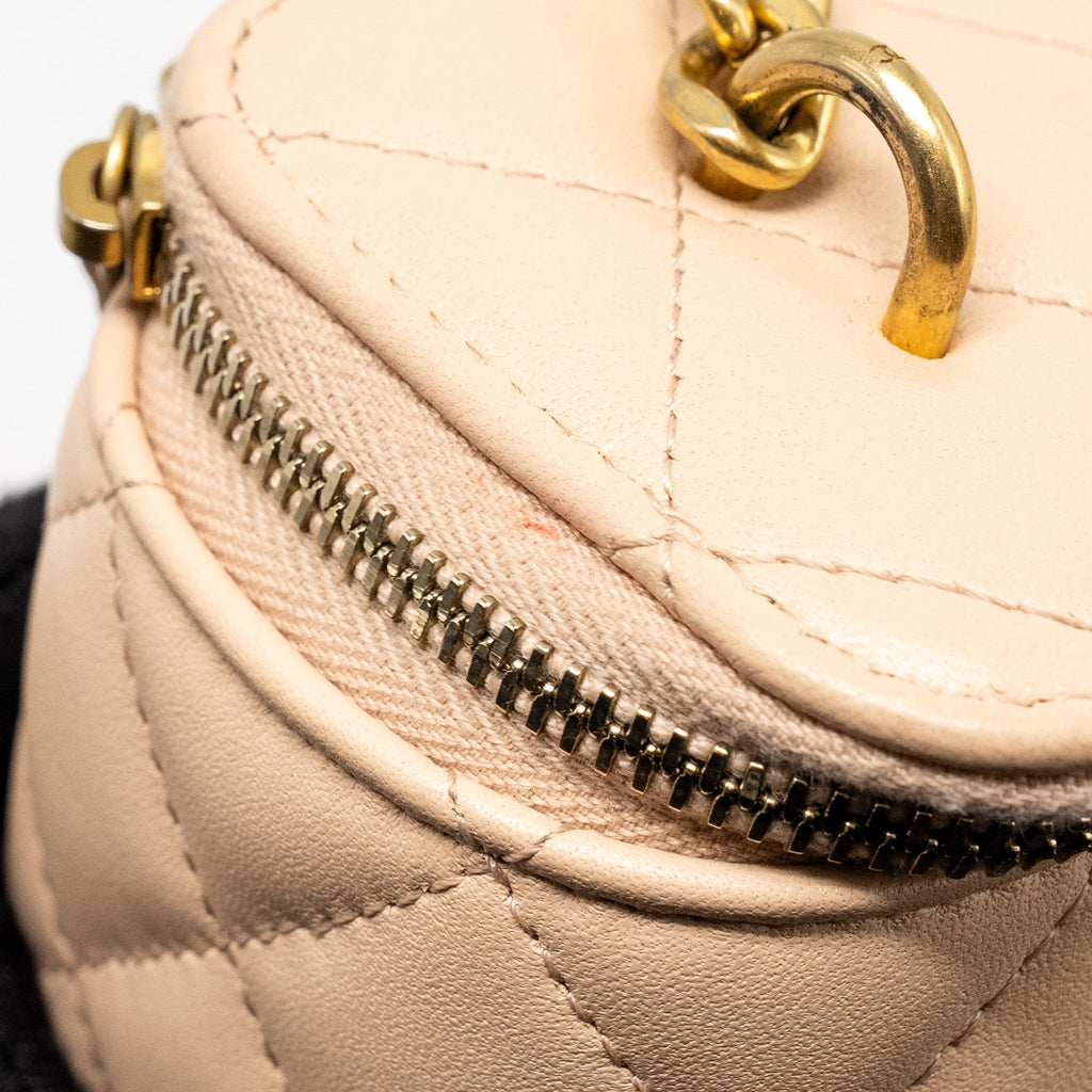 CHANEL MINI VANITY CASE WITH CAMELLIA ADJUSTABLE CHAIN LAMBSKIN BEIGE GHW (MICROCHIP)