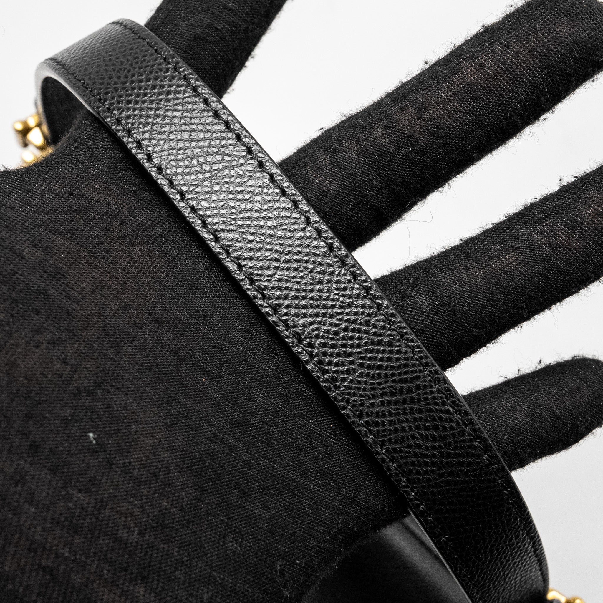 DIOR MEDIUM SADDLE BAG CALFSKIN BLACK GHW