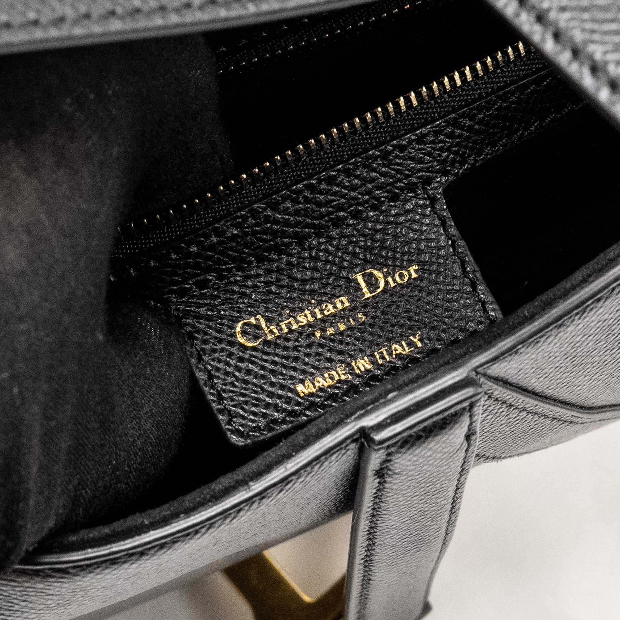 DIOR MEDIUM SADDLE BAG CALFSKIN BLACK GHW