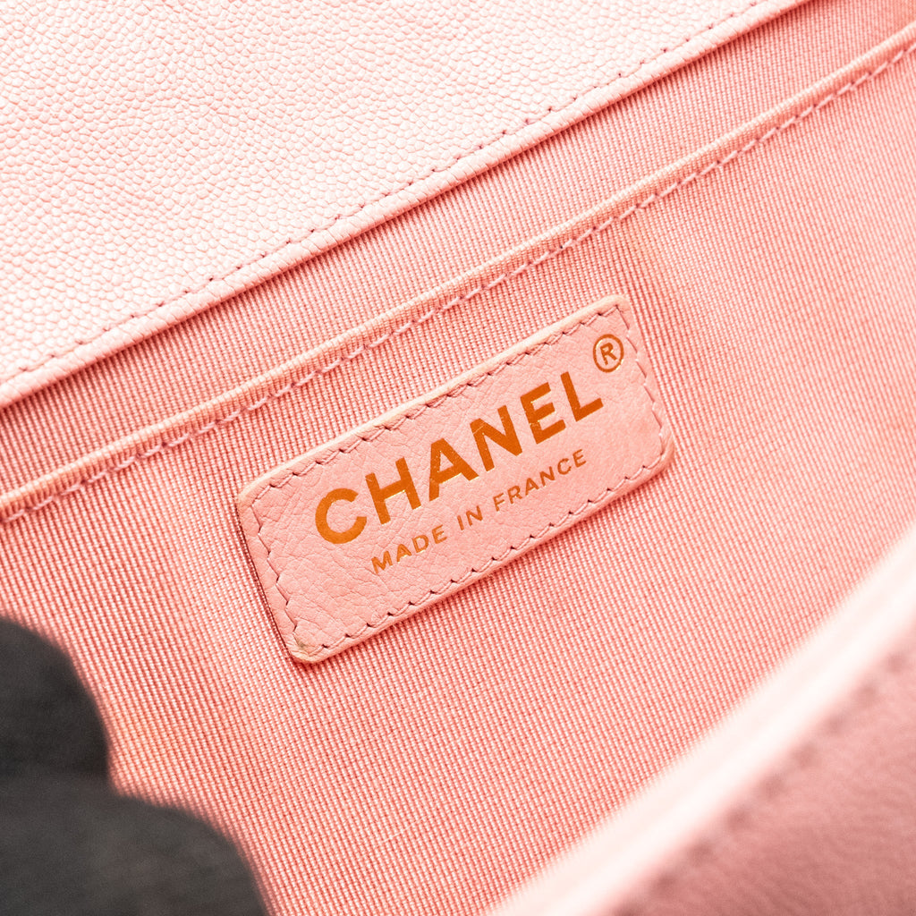 CHANEL MEDIUM BOY BAG CAVIAR PINK LGHW