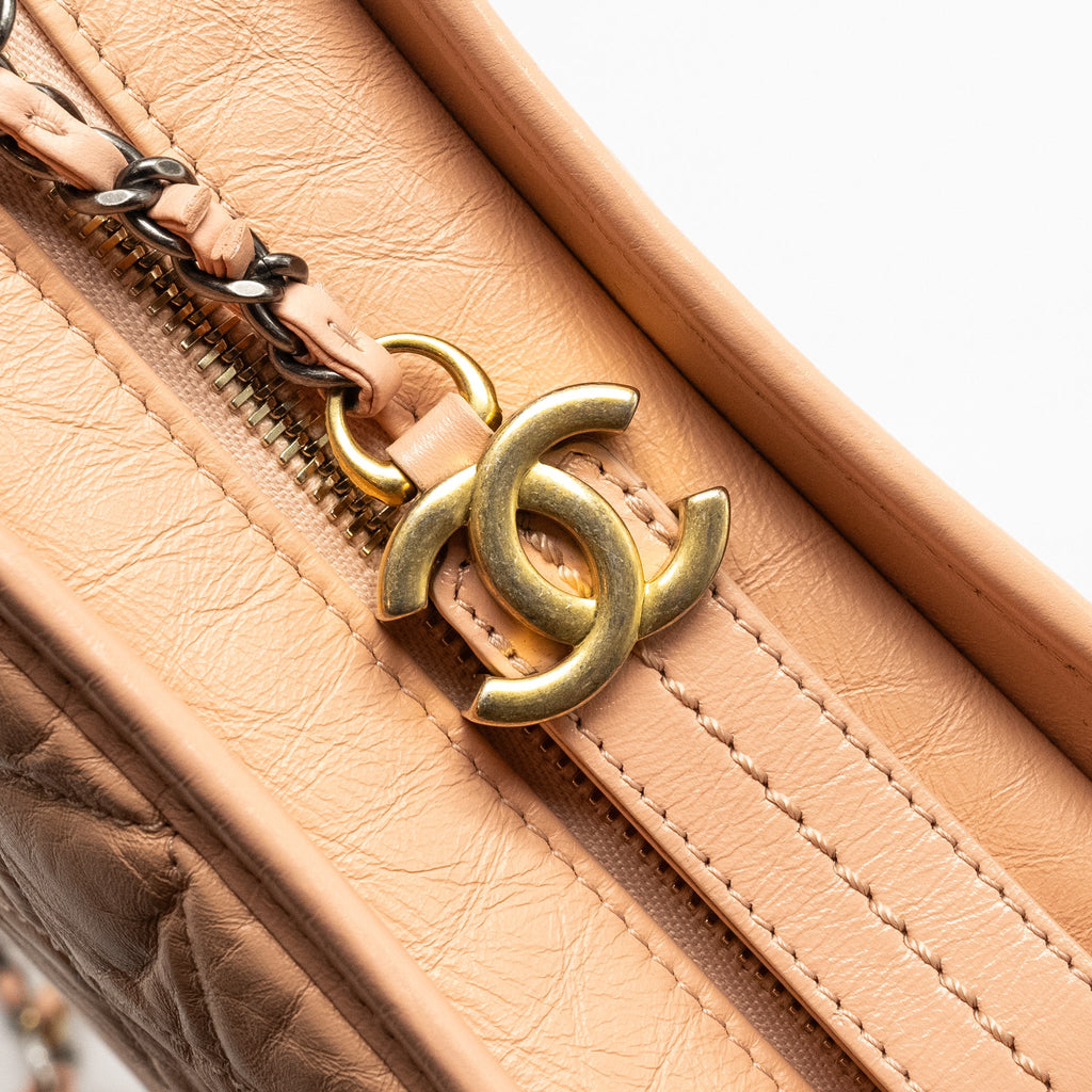 CHANEL SMALL GABRIELLE HOBO BAG CALFSKIN PINK MULTICOLOUR HARDWARE
