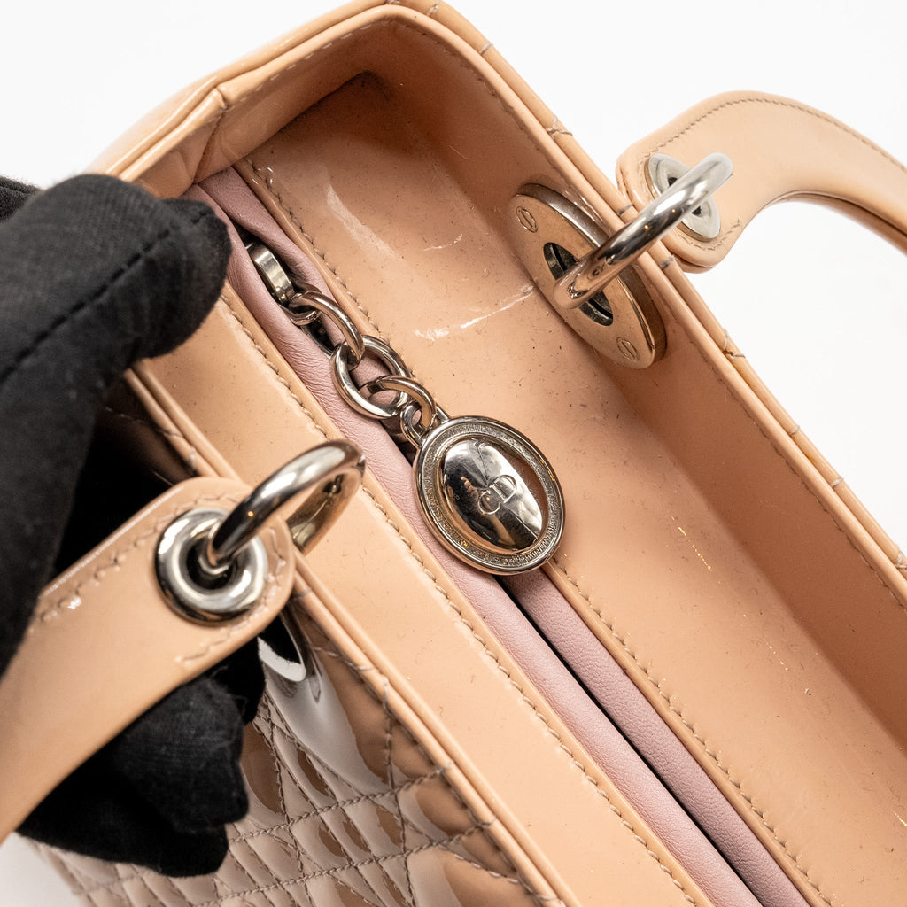 DIOR MEDIUM LADY DIOR PATENT LIGHT PINK SHW