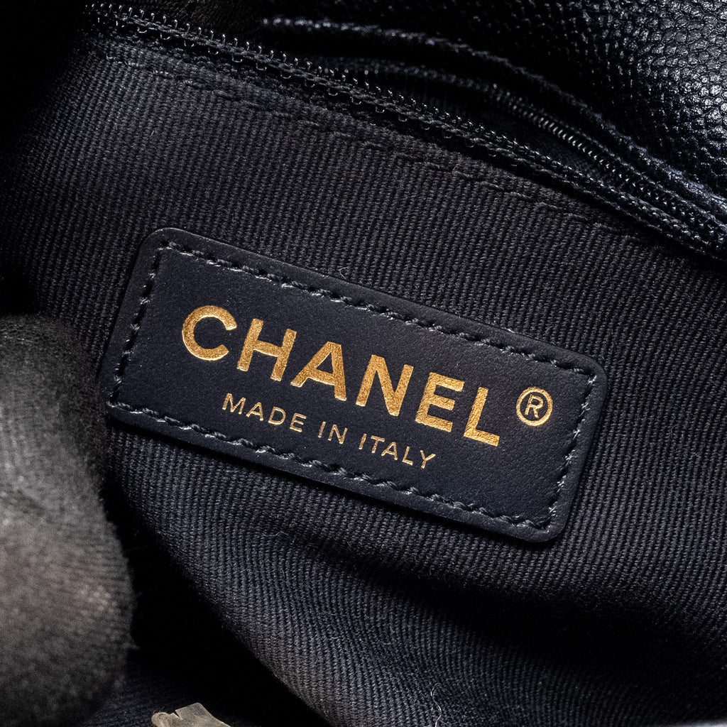 CHANEL 21K MY PERFECT MINI FLAP BAG CAVIAR IRIDESCENT BLACK GHW (MICROCHIP)