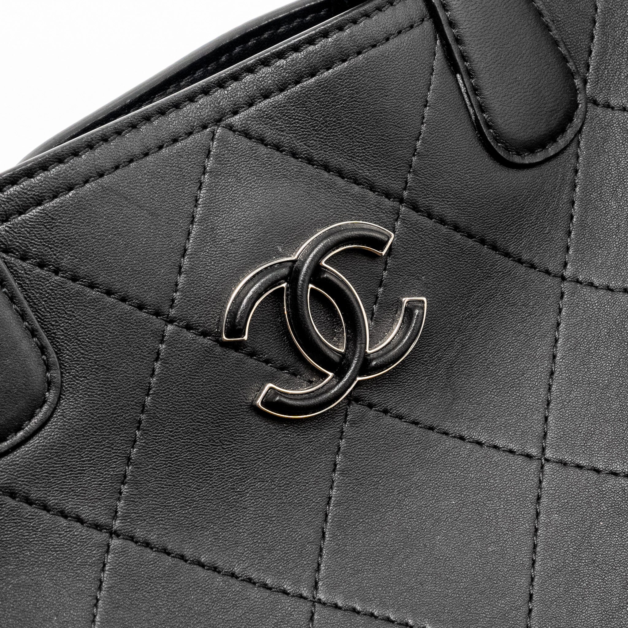 CHANEL HAMPTON TOTE BAG LAMBSKIN BLACK SHW