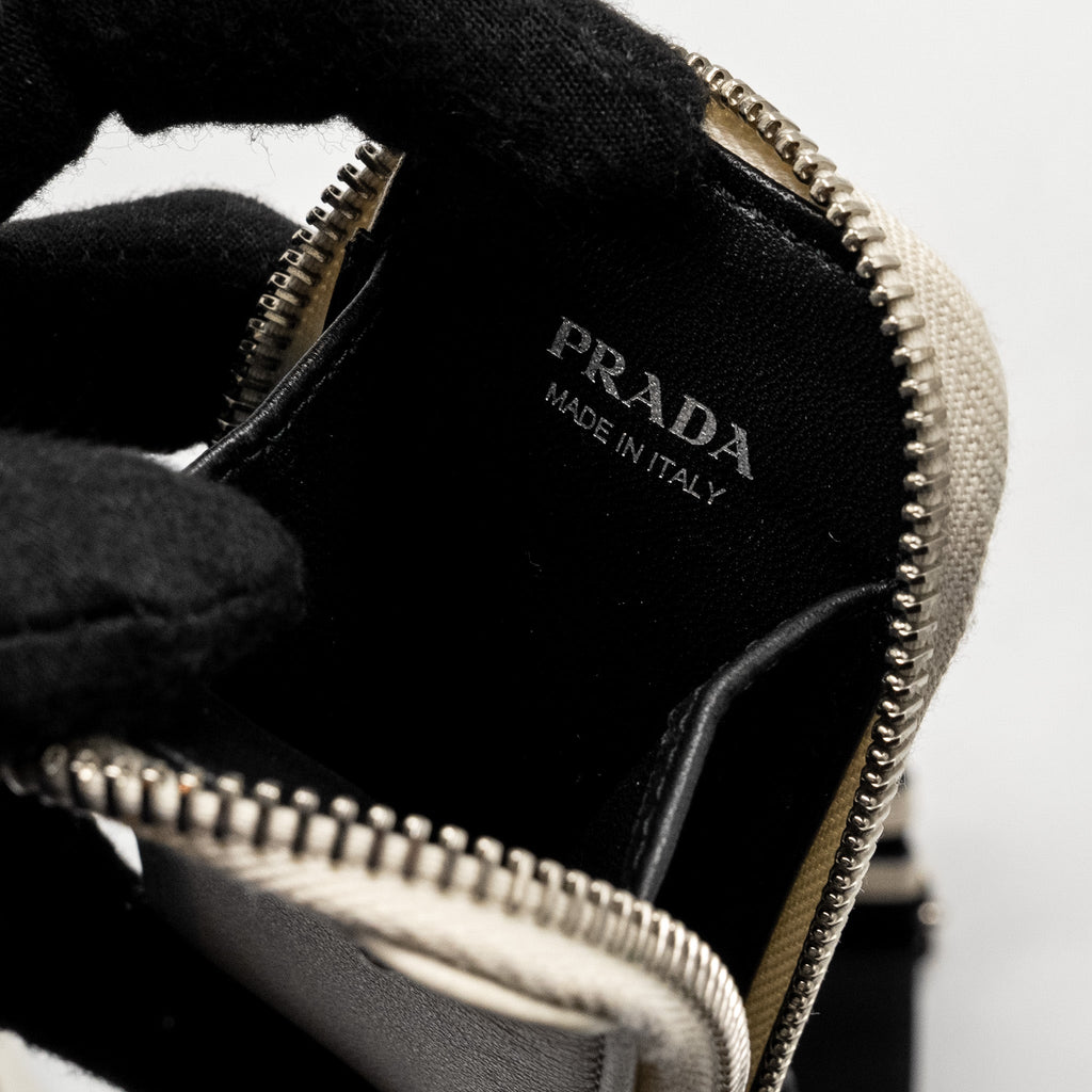 PRADA TRIANGLE SHOULDER BAG LEATHER WHITE SHW