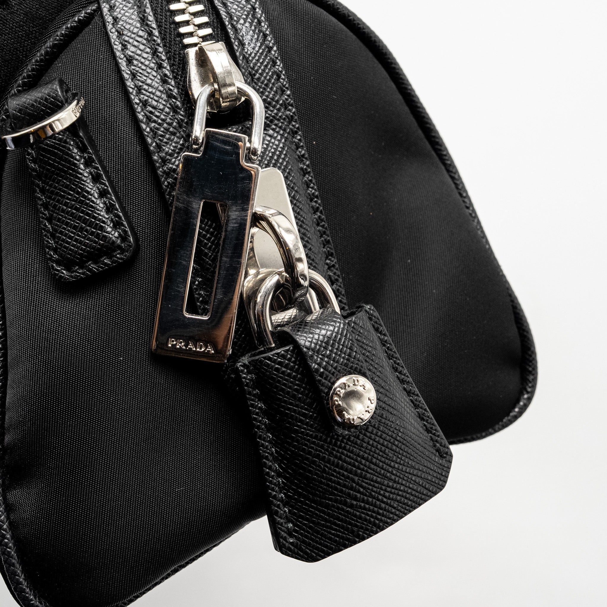 PRADA TOP HANDLE RE-EDITION 2005 NYLON BAG BLACK SHW