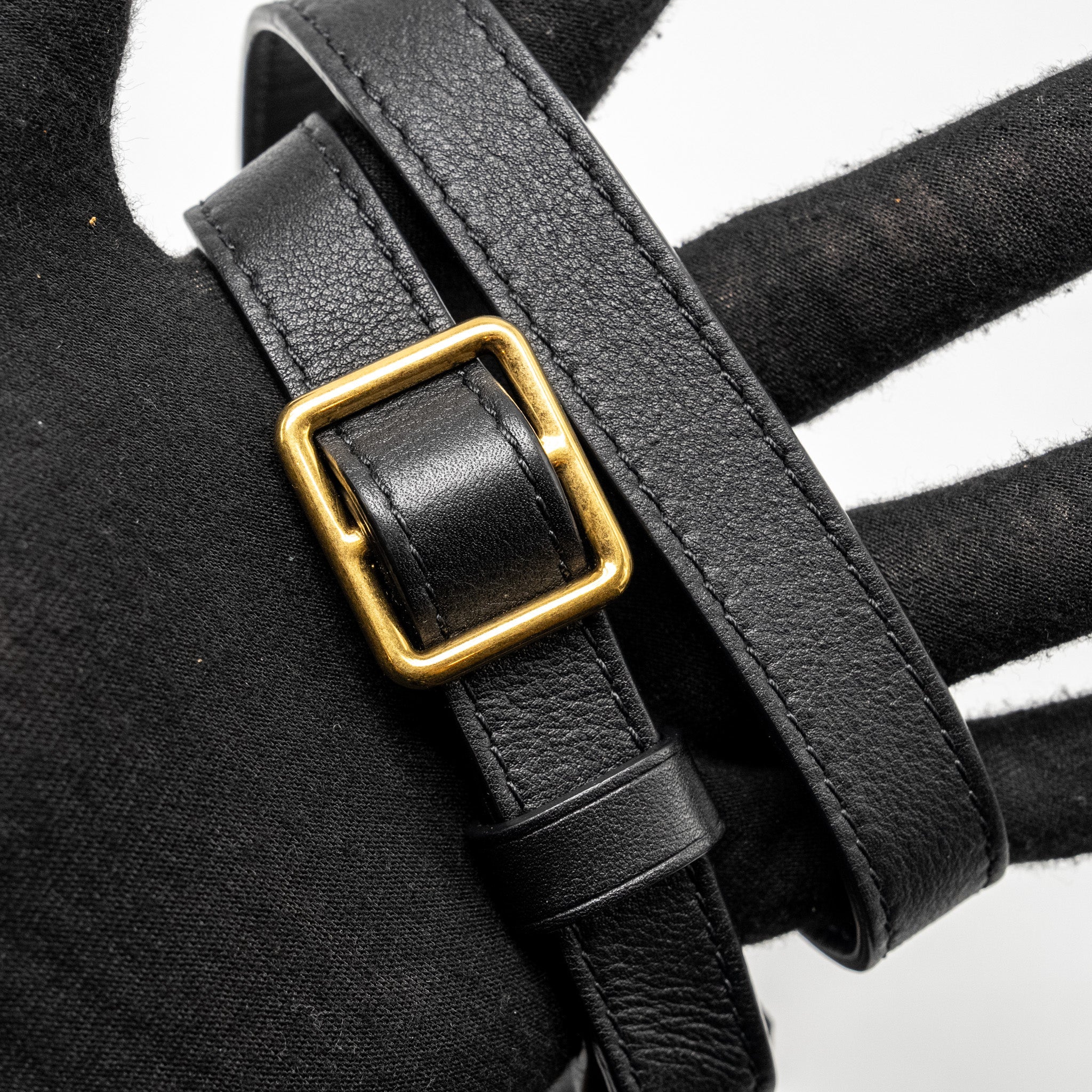 LOUIS VUITTON NEW WAVE BUMBAG CALFSKIN BLACK GHW