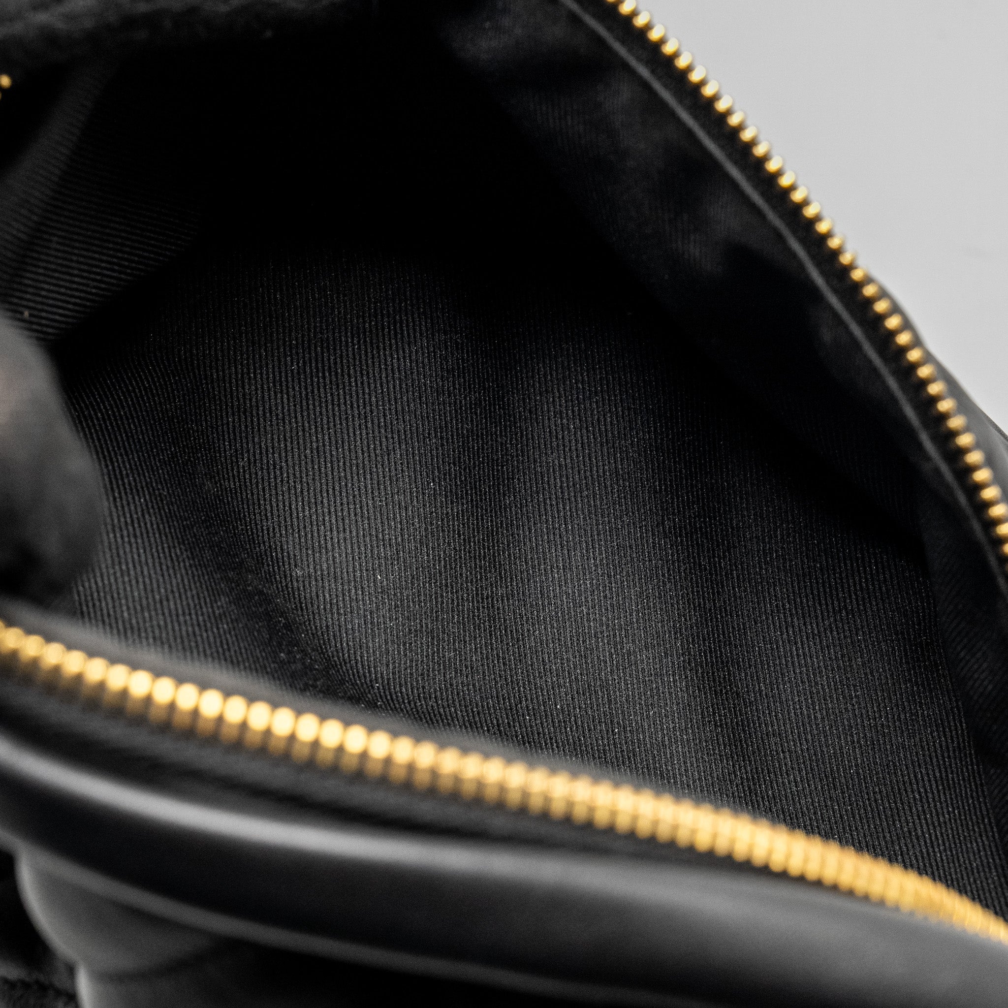 LOUIS VUITTON NEW WAVE BUMBAG CALFSKIN BLACK GHW