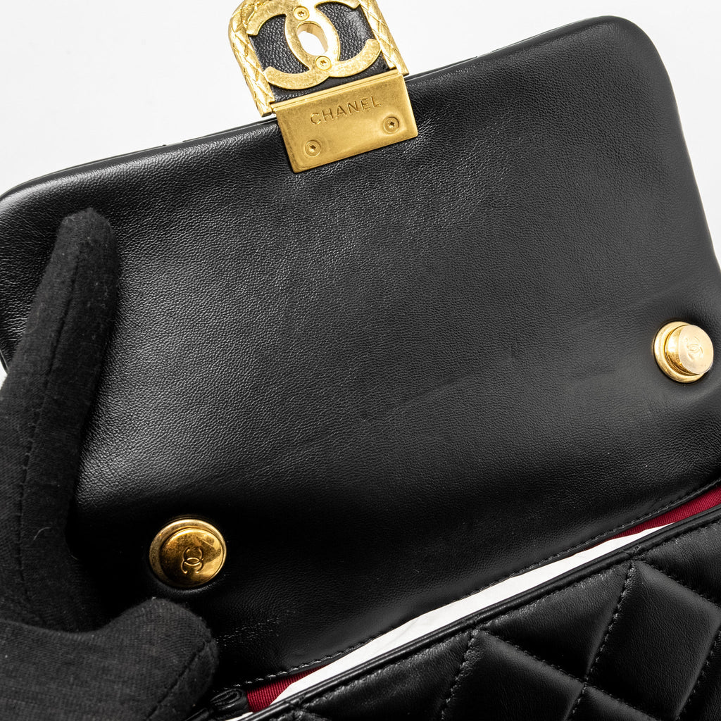 CHANEL 22B MINI FLAPBAG LAMBSKIN BLACK GHW (MICROCHIP)