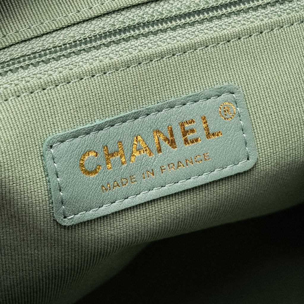 CHANEL 22C HOBO BAG WITH GIANT CHAIN CALFSKIN GREEN GHW (MICROCHIP)