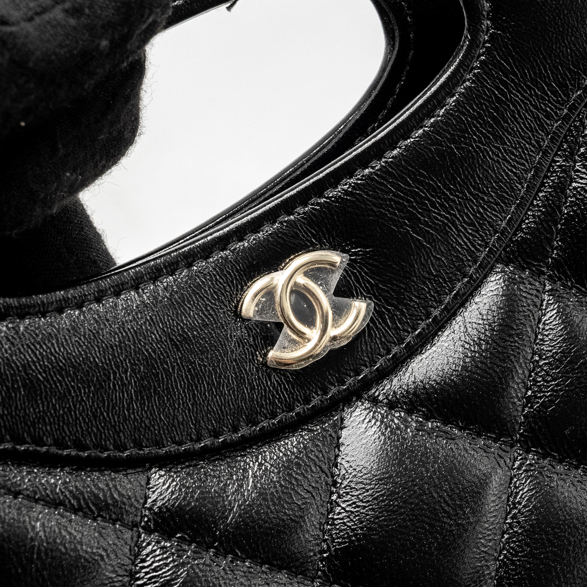 CHANEL MINI 31 CLUTCH WITH CHAIN SHINY LAMBSKIN BLACK LGHW (MICROCHIP)