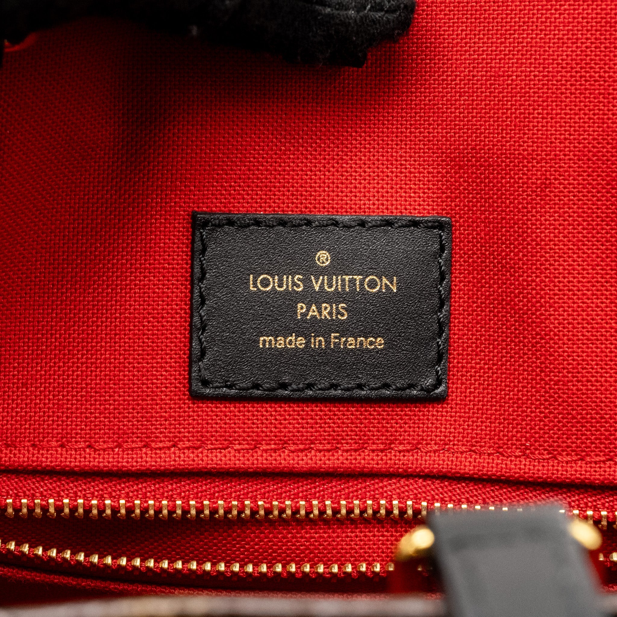 LOUIS VUITTON ONTHEGO MM MONOGRAM CANVAS GHW
