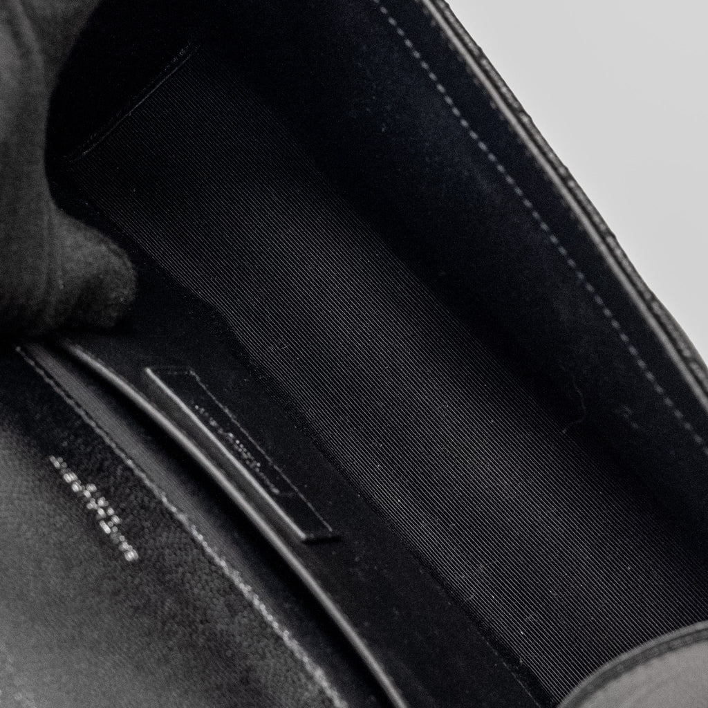 SAINT LAURENT/YSL MEDIUM ENVELOPE CHAIN BAG GRAINED CALFSKIN MIX MATELASSE BLACK SHW