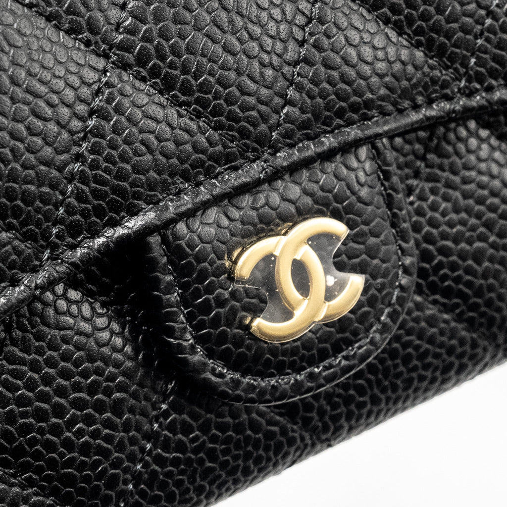 CHANEL CLASSIC FLAP CARD HOLDER CAVIAR BLACK GHW (MICROCHIP)