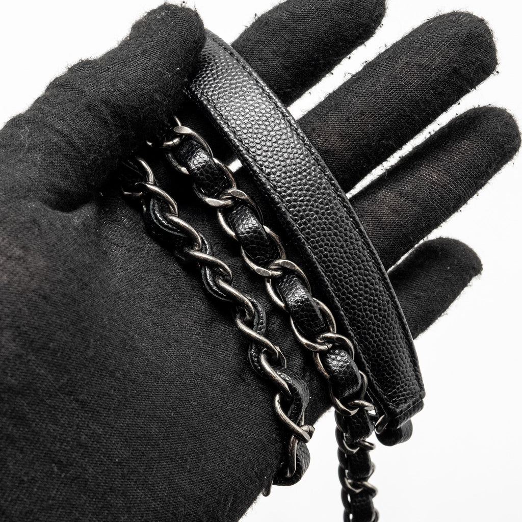 CHANEL MEDIUM COCO HANDLE CAVIAR / LIZARD HANDLE BLACK / BURGUNDY RUTHENIUM HARDWARE