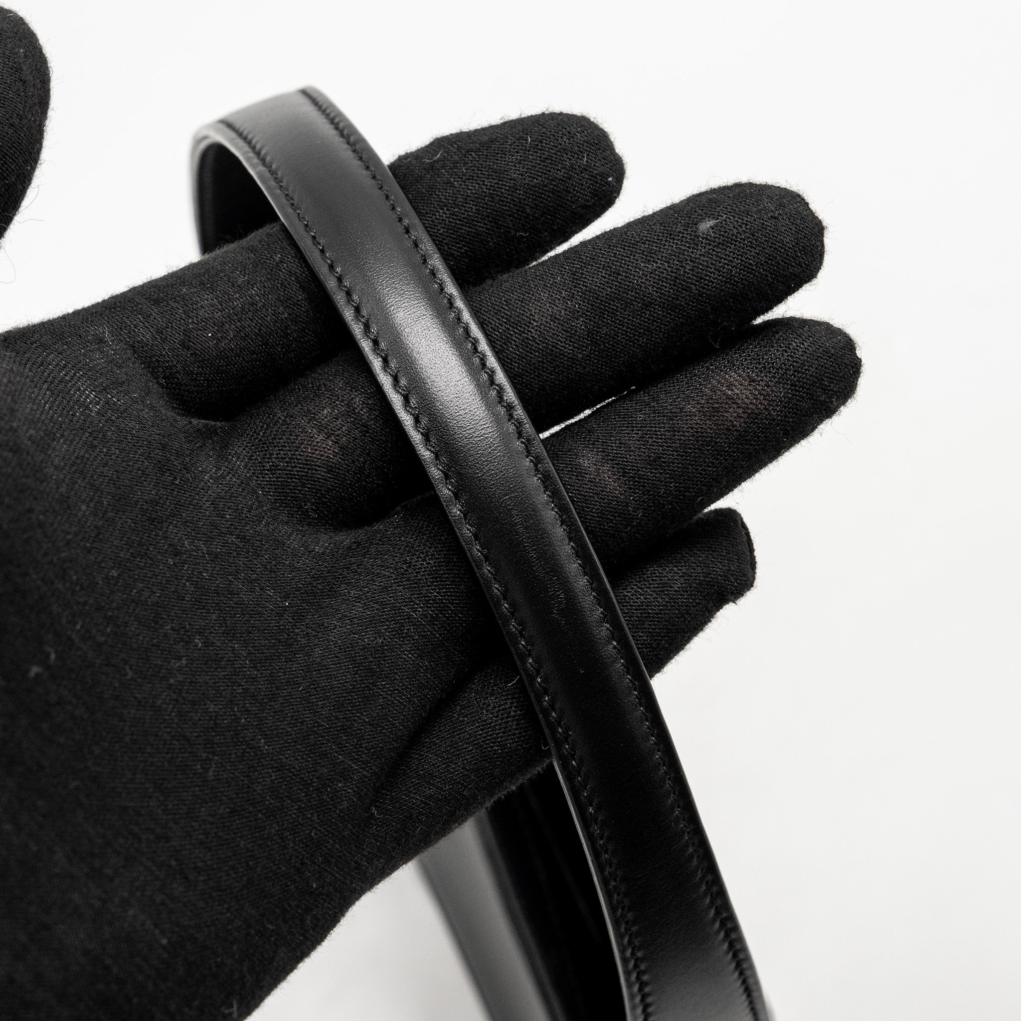 SAINT LAURENT / YSL MINI LE 5 A 7 HOBO BAG SMOOTH CALFSKIN BLACK GHW