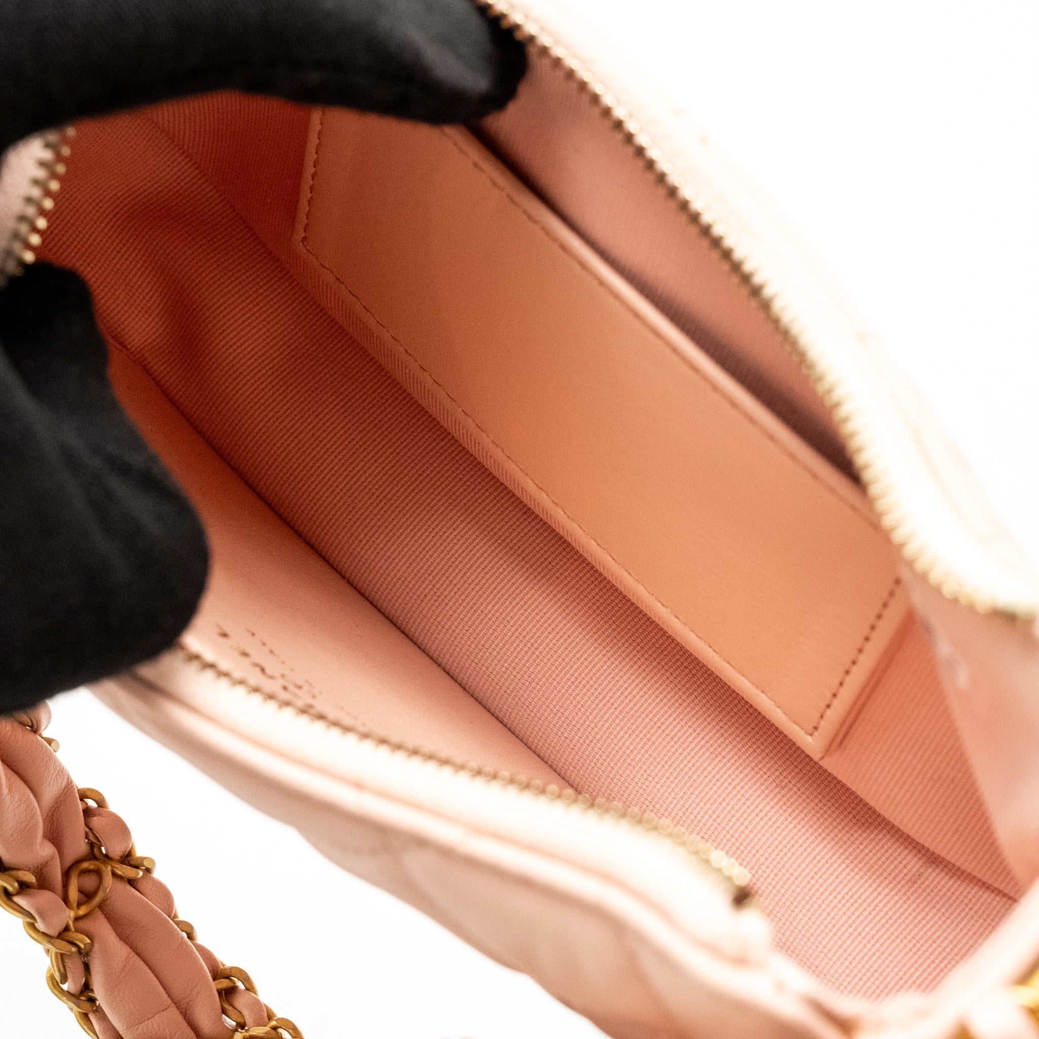 CHANEL 23K SMALL HOBO BAG CALFSKIN PINK GHW (MICROCHIP)