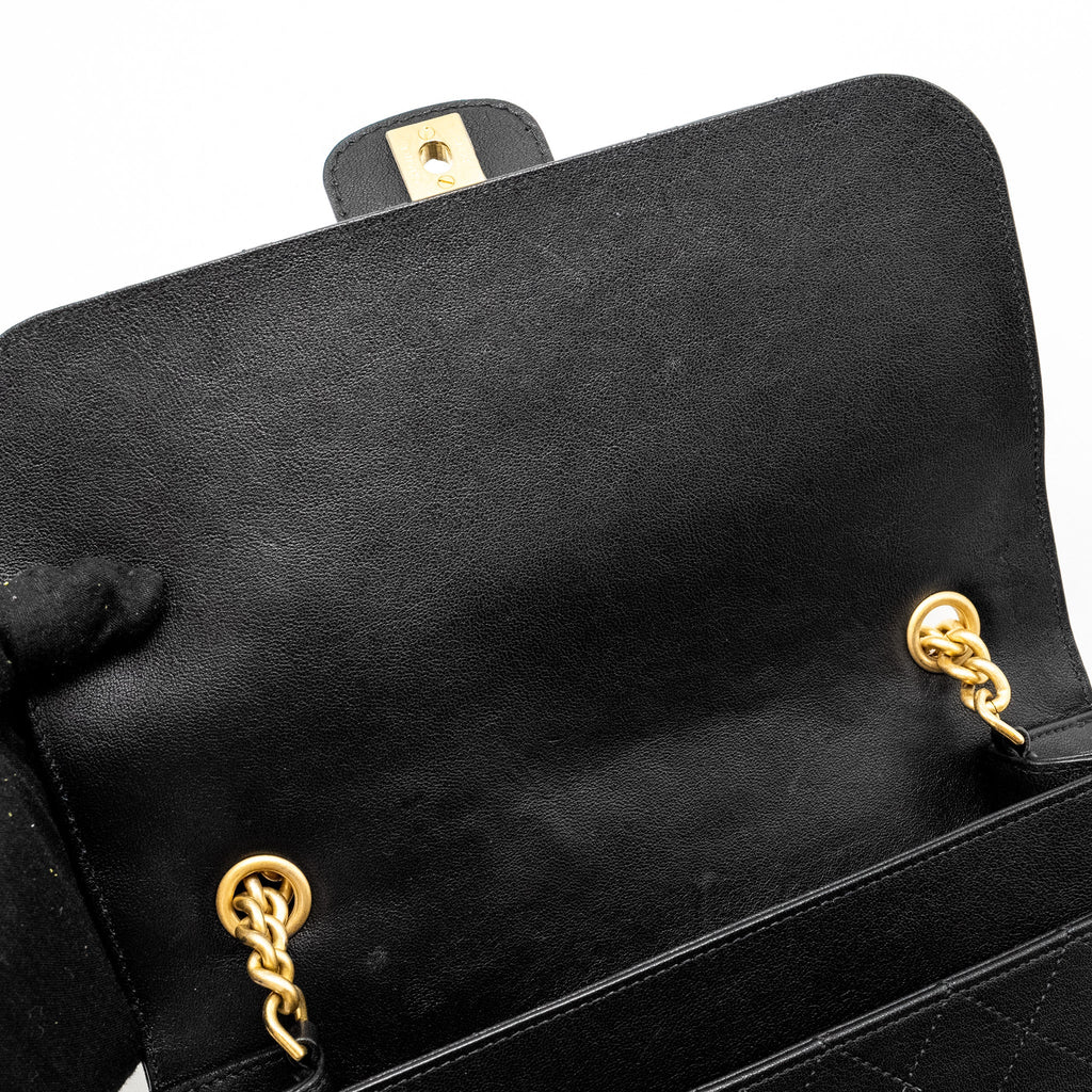 CHANEL GRAPHIC CHIC FRONT CHAIN QUILTED FLAP BAG SHEEPSKIN BLACK GHW