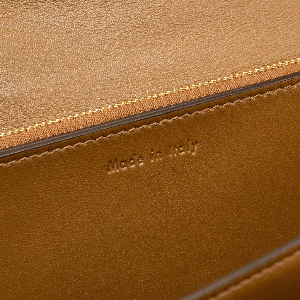 CELINE MEDIUM CLASSIC BOX BAG CALFSKIN CAMEL GHW
