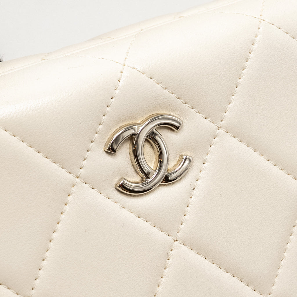CHANEL METAL BAR CLUTCH BAG LAMBSKIN WHITE SHW