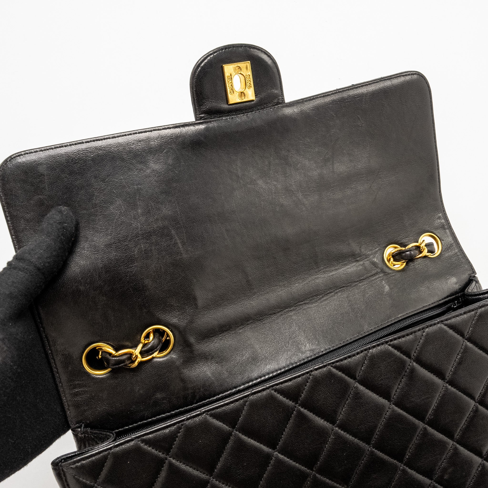 CHANEL VINTAGE JUMBO CLASSIC DOUBLE FLAP BAG LAMBSKIN BLACK GHW