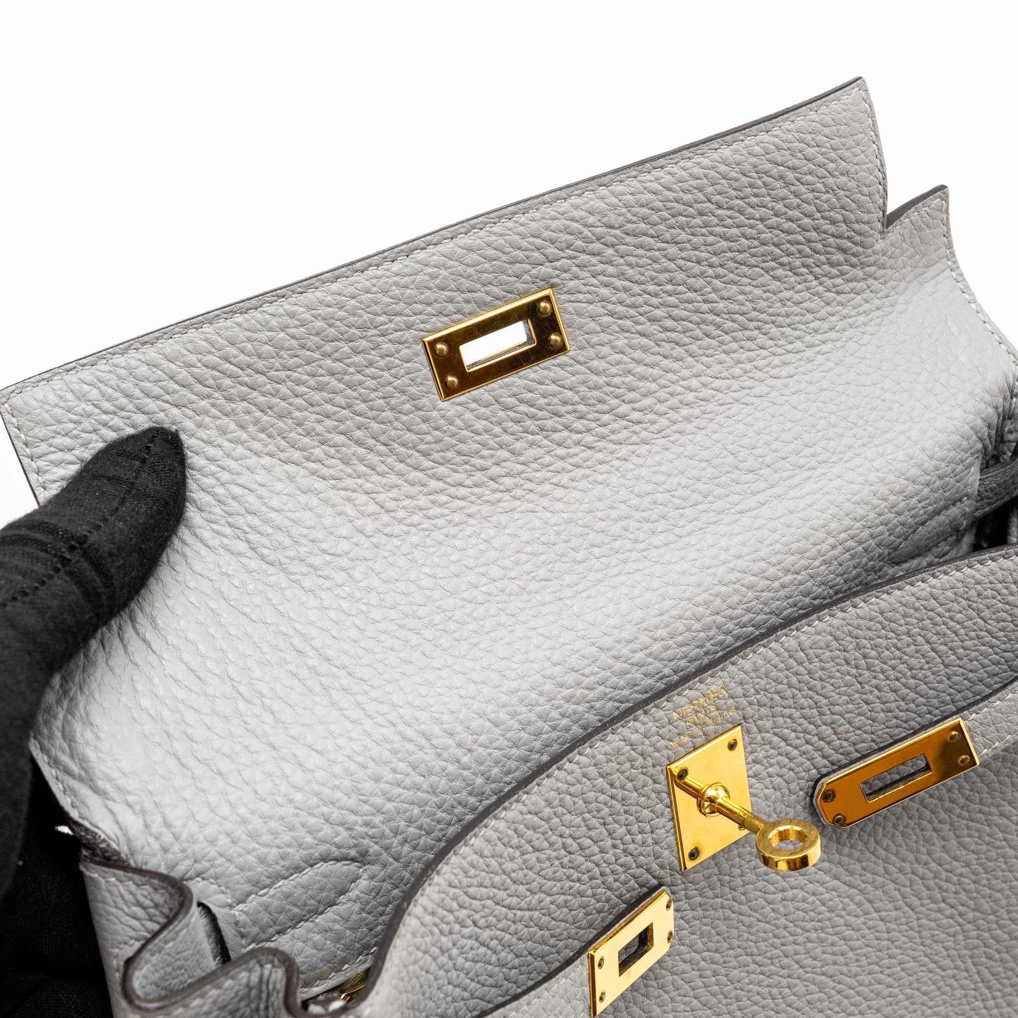 HERMES KELLY 25 TOGO GRIS MOUETTE GHW