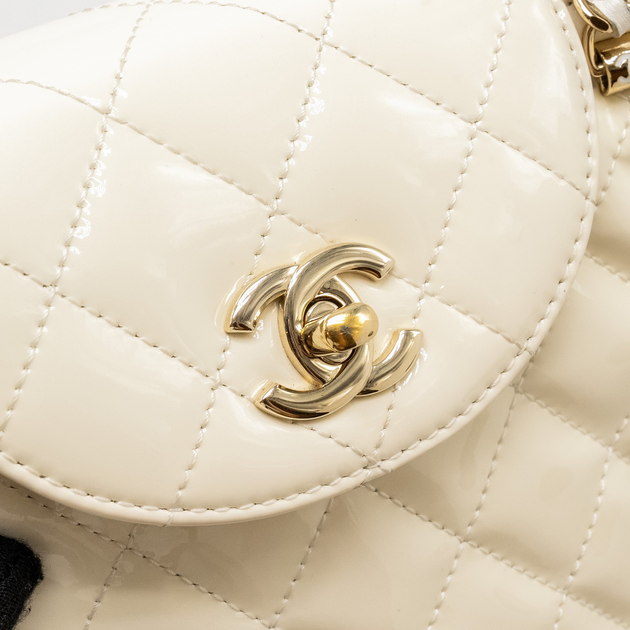 CHANEL SEASONAL SQUARE FLAP BAG WITH CHAIN PATENT WHITE LGHW (MICROCHIP)